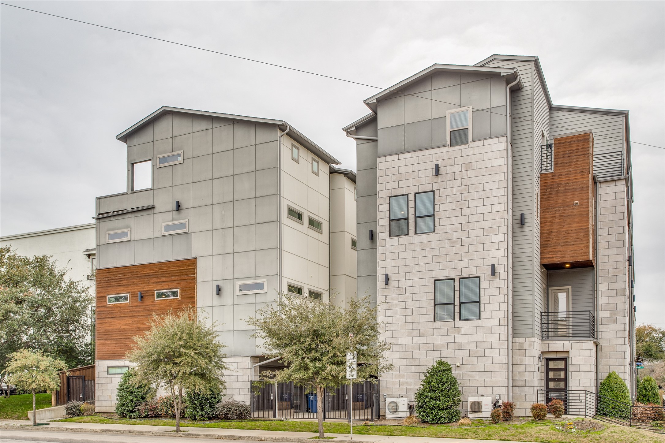 3180 Carmel Street Dallas TX 75204