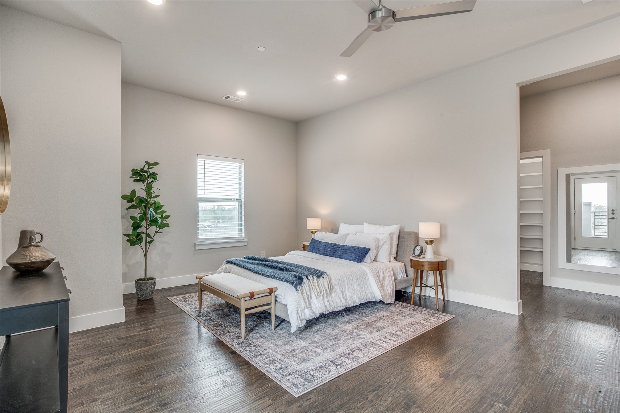 3180 Carmel Street Dallas TX 75204