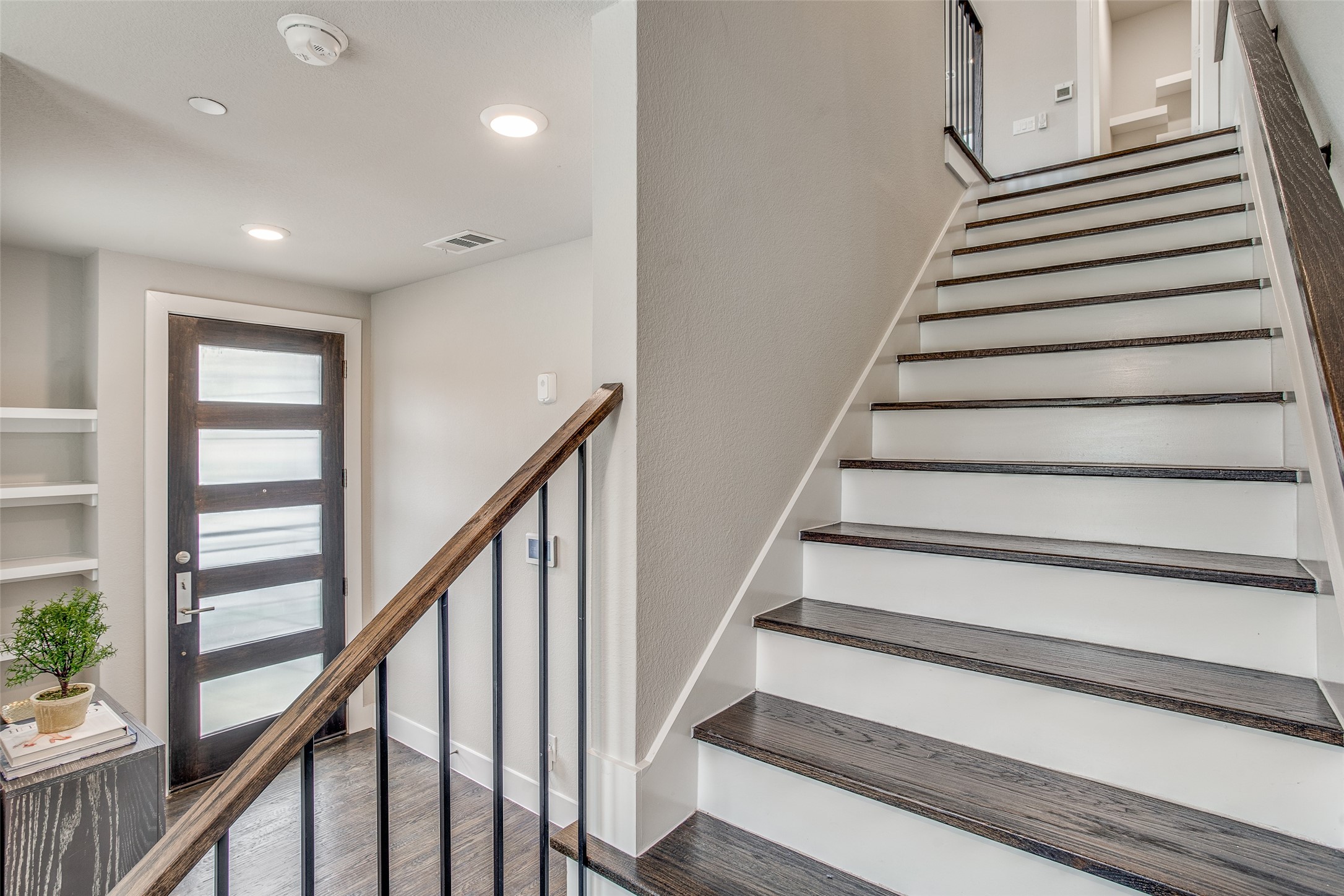 3180 Carmel Street Dallas TX 75204