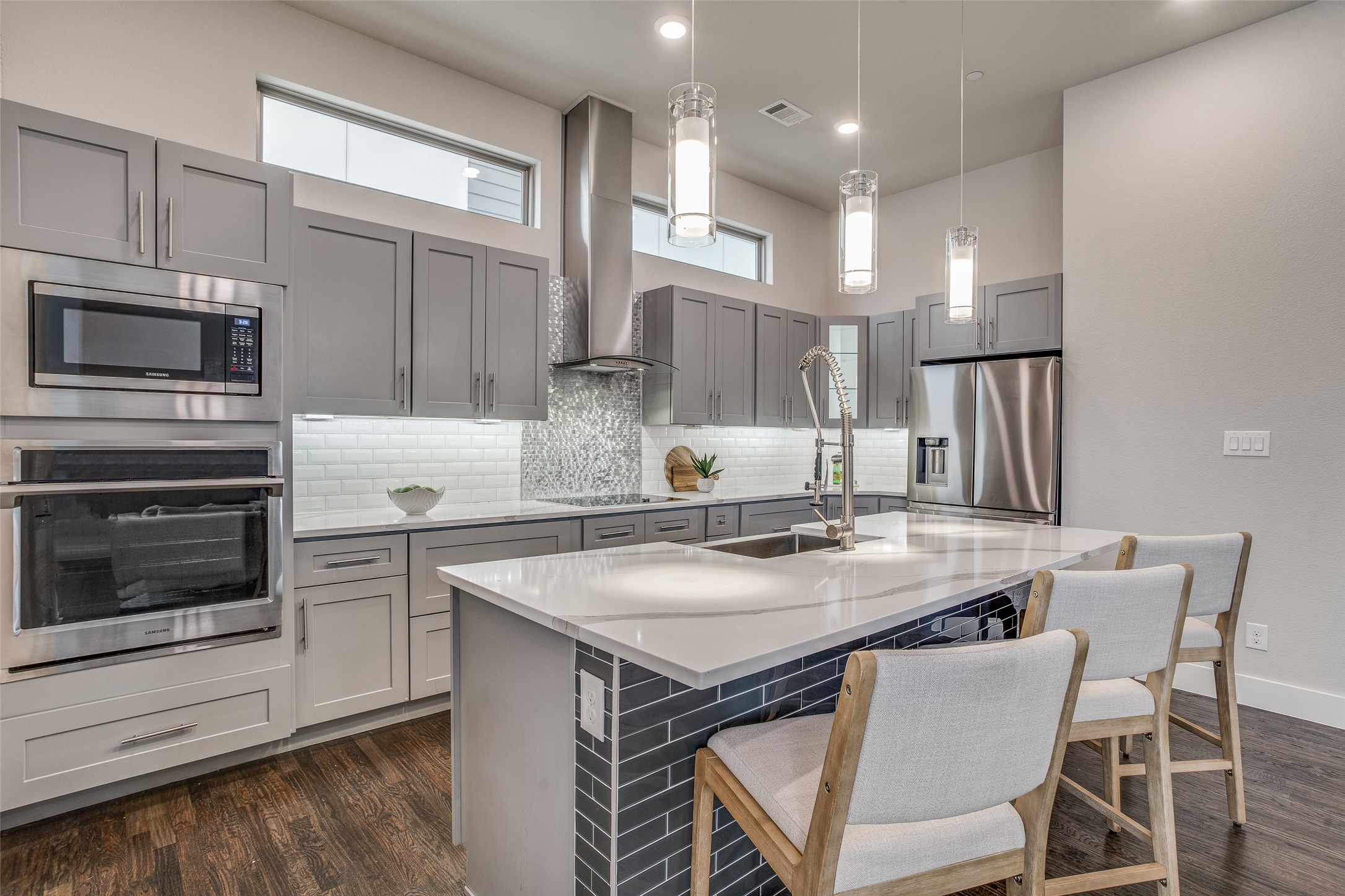 3180 Carmel Street Dallas TX 75204