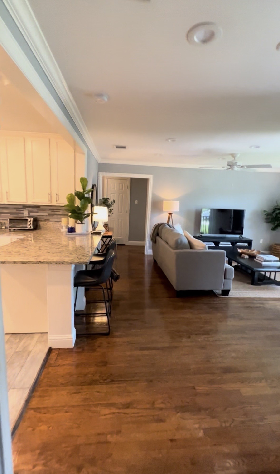 3857 Gaspar Drive Dallas TX 75220