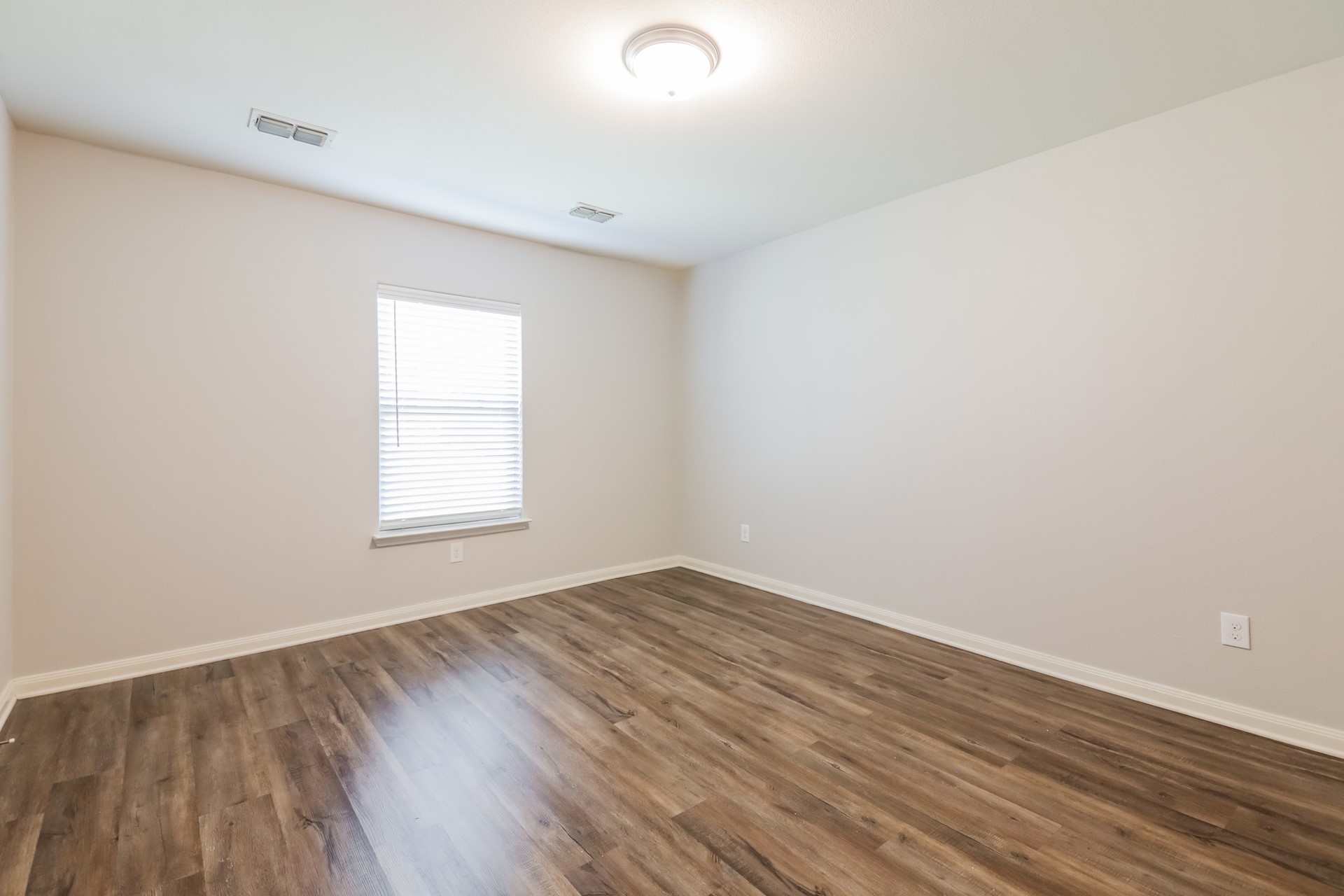 14219 Chaps Drive Dallas TX 75253