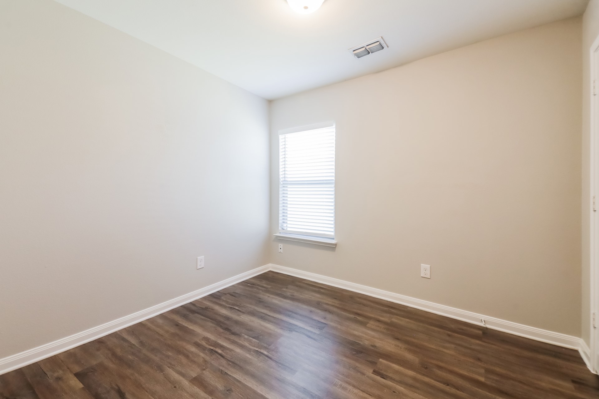 14219 Chaps Drive Dallas TX 75253