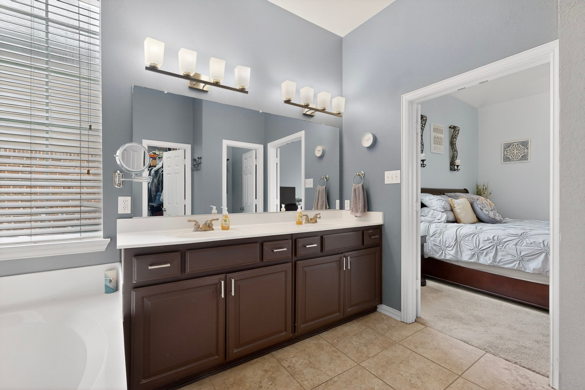 4004 White Porch Road Plano TX 75024