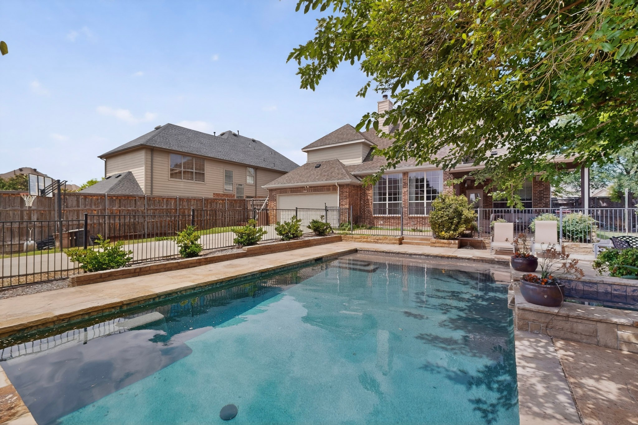 4004 White Porch Road Plano TX 75024