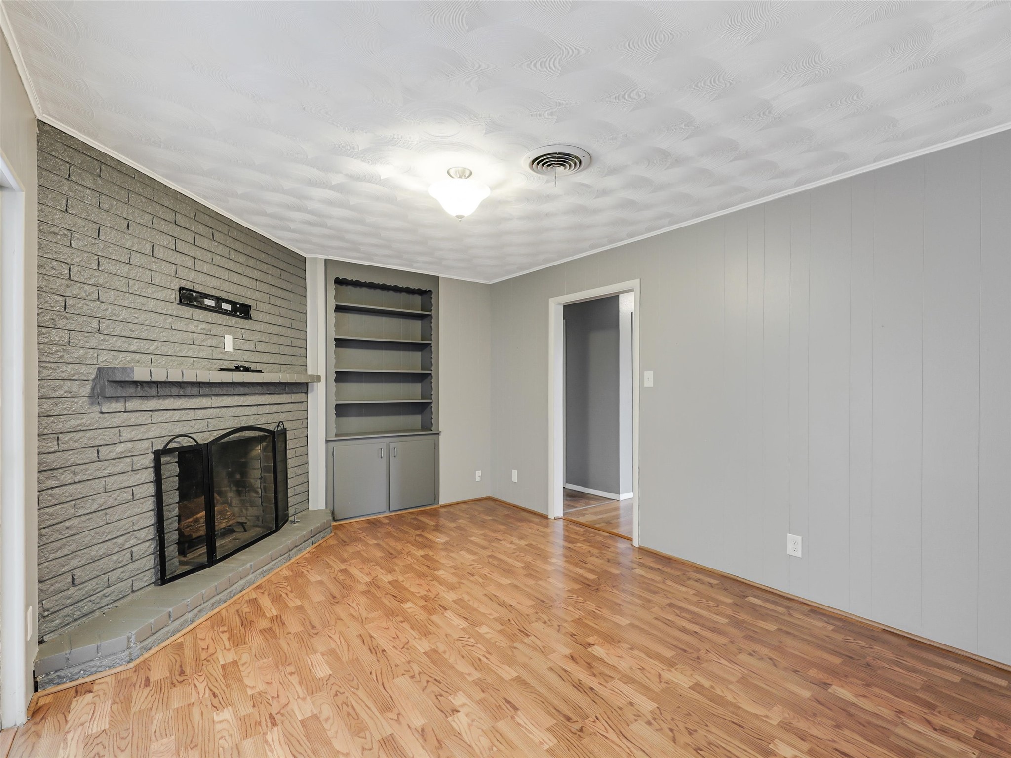 700 Kindred Lane Richardson TX 75080