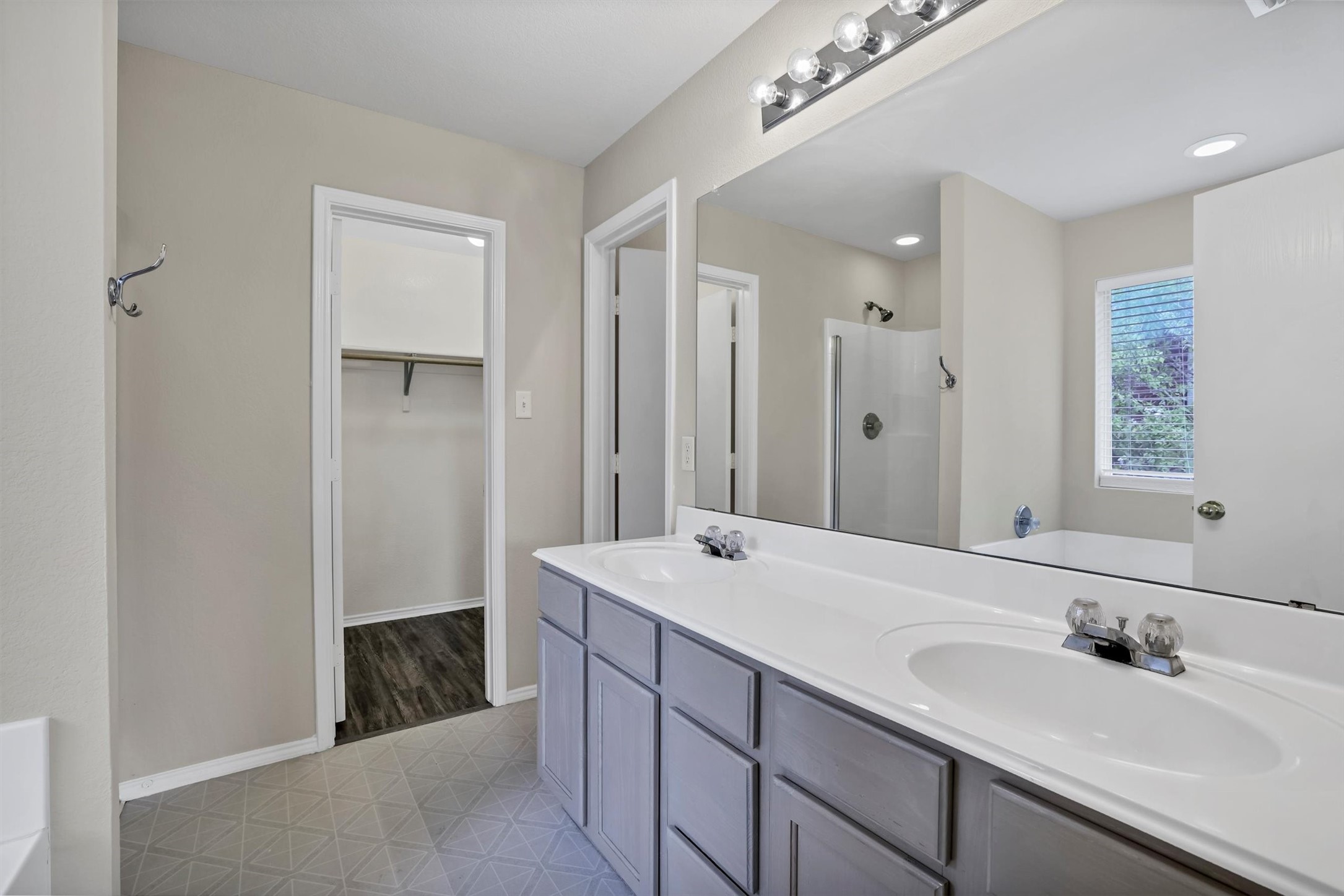 9641 Olivia Drive Fort Worth TX 76108