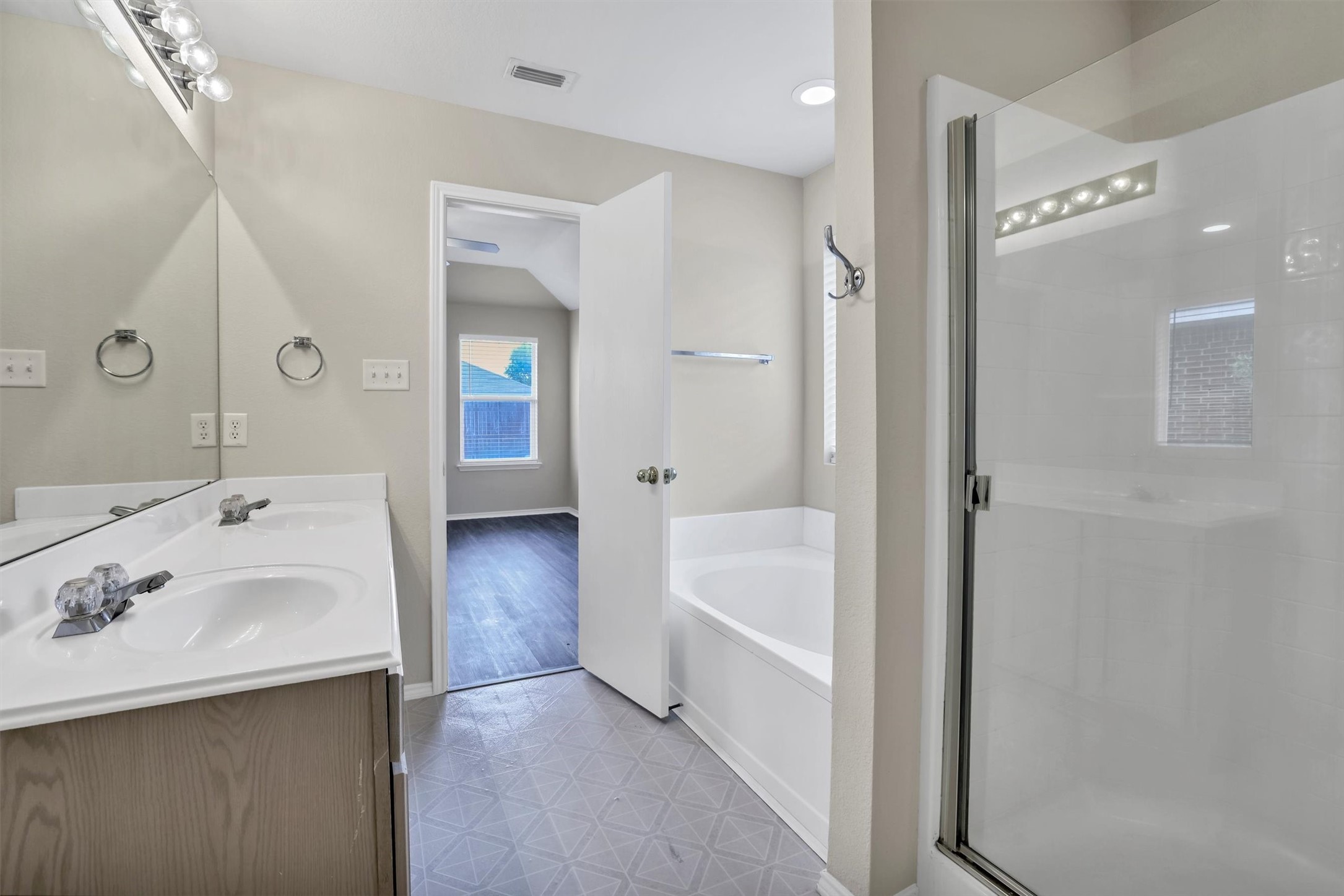 9641 Olivia Drive Fort Worth TX 76108