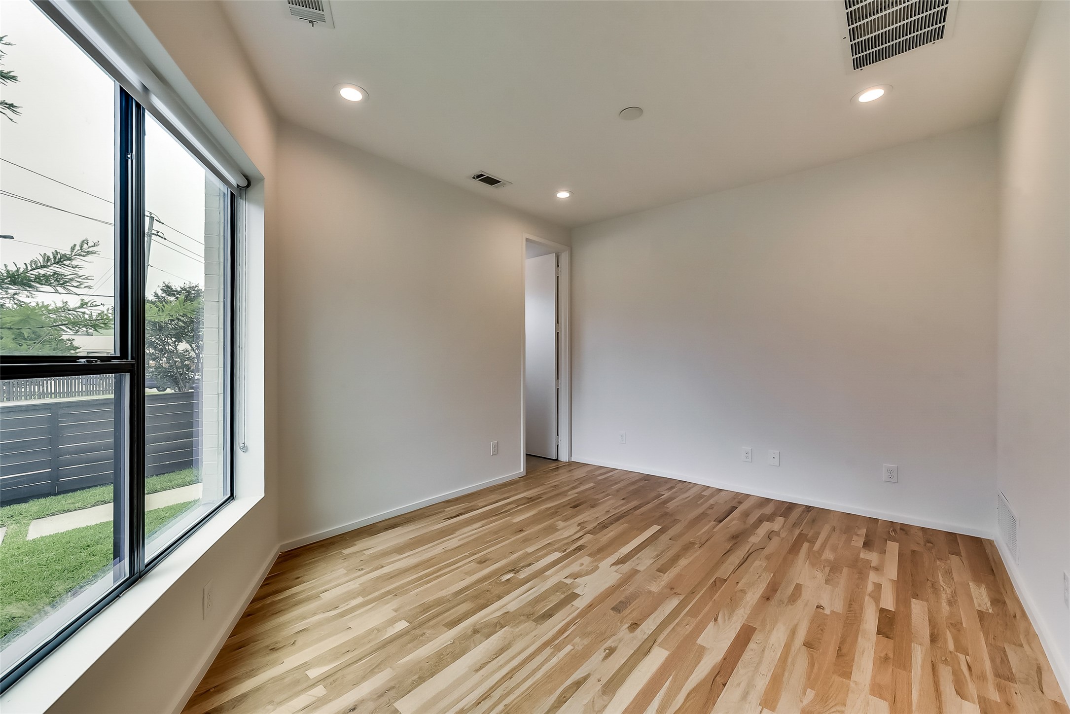 1839 Summit Avenue Dallas TX 75206