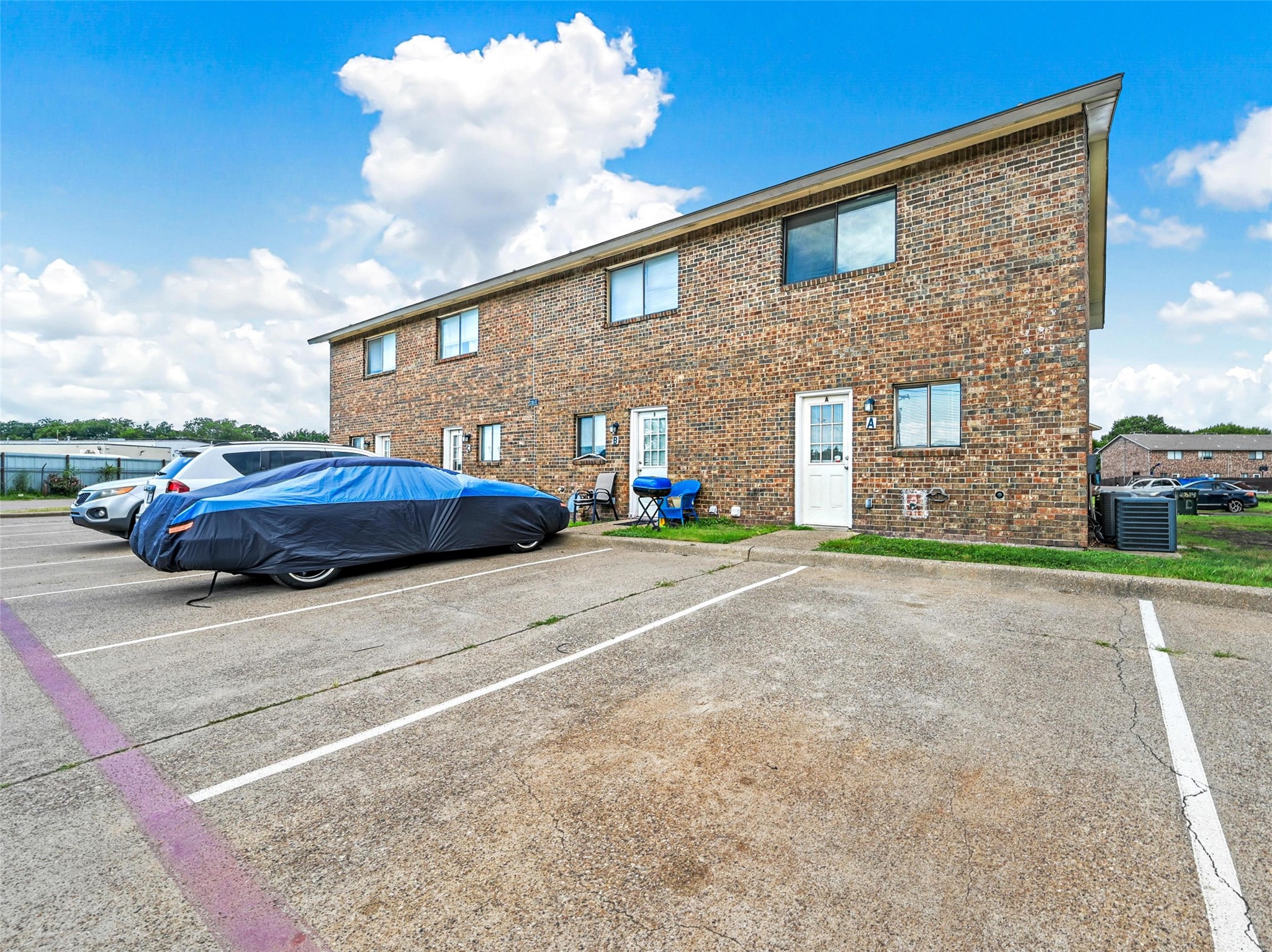 2810 Wimbledon Court Garland TX 75041