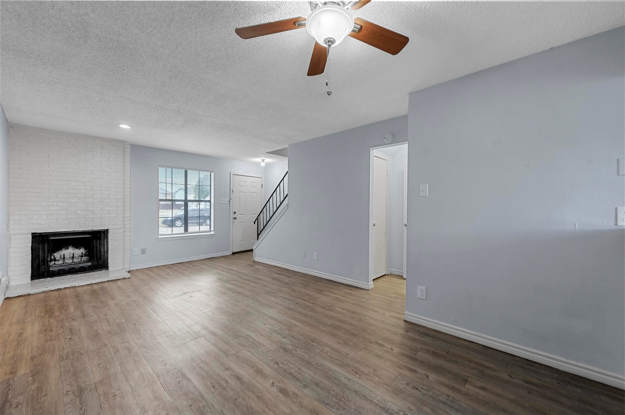2810 Wimbledon Court Garland TX 75041