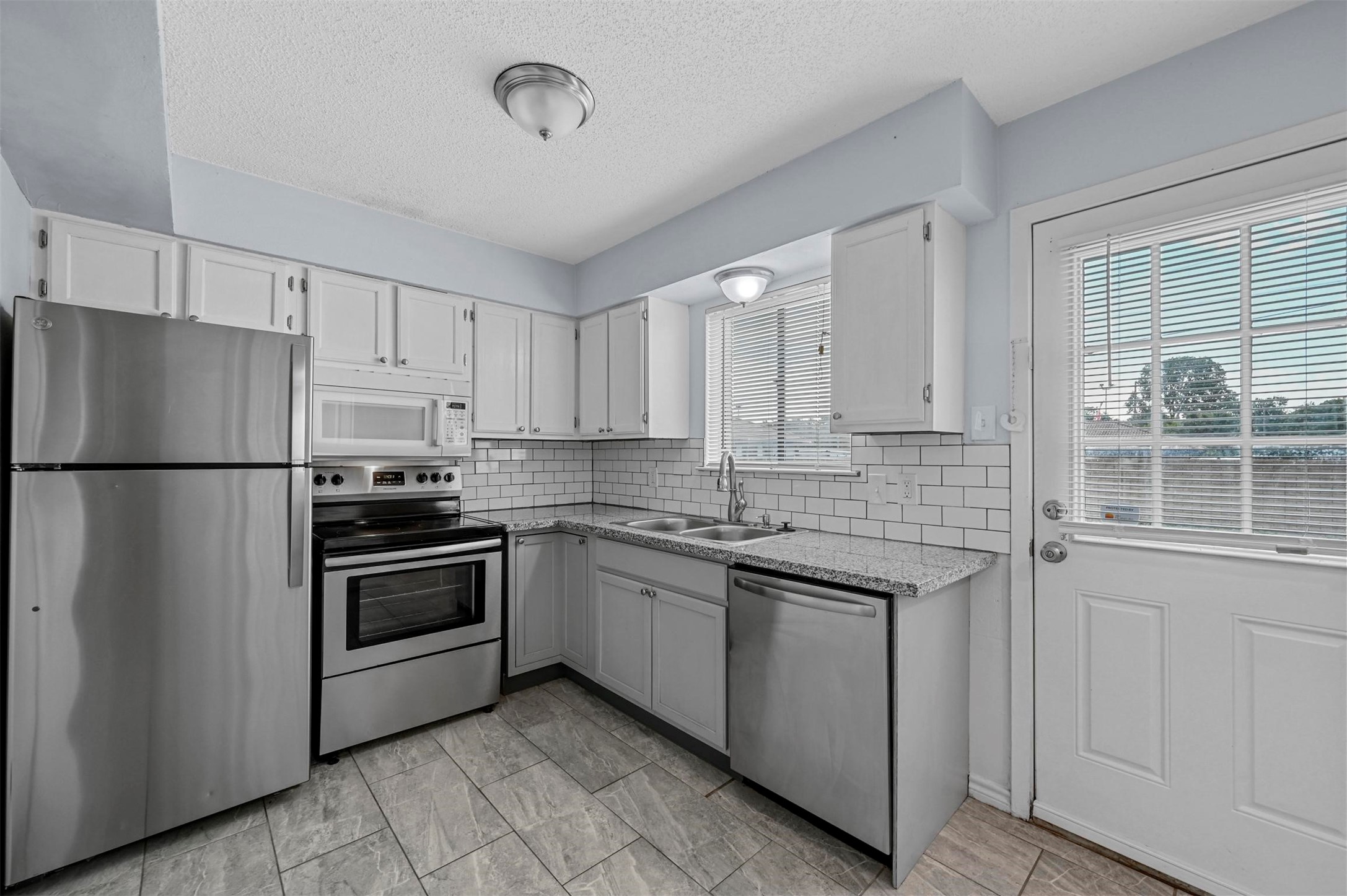 2810 Wimbledon Court Garland TX 75041