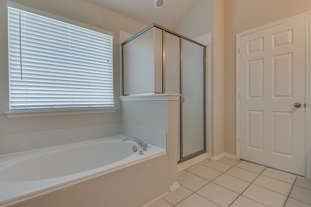 12524 Panorama Drive Fort Worth TX 76028