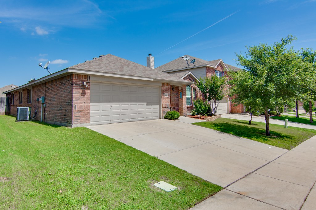 12524 Panorama Drive Fort Worth TX 76028