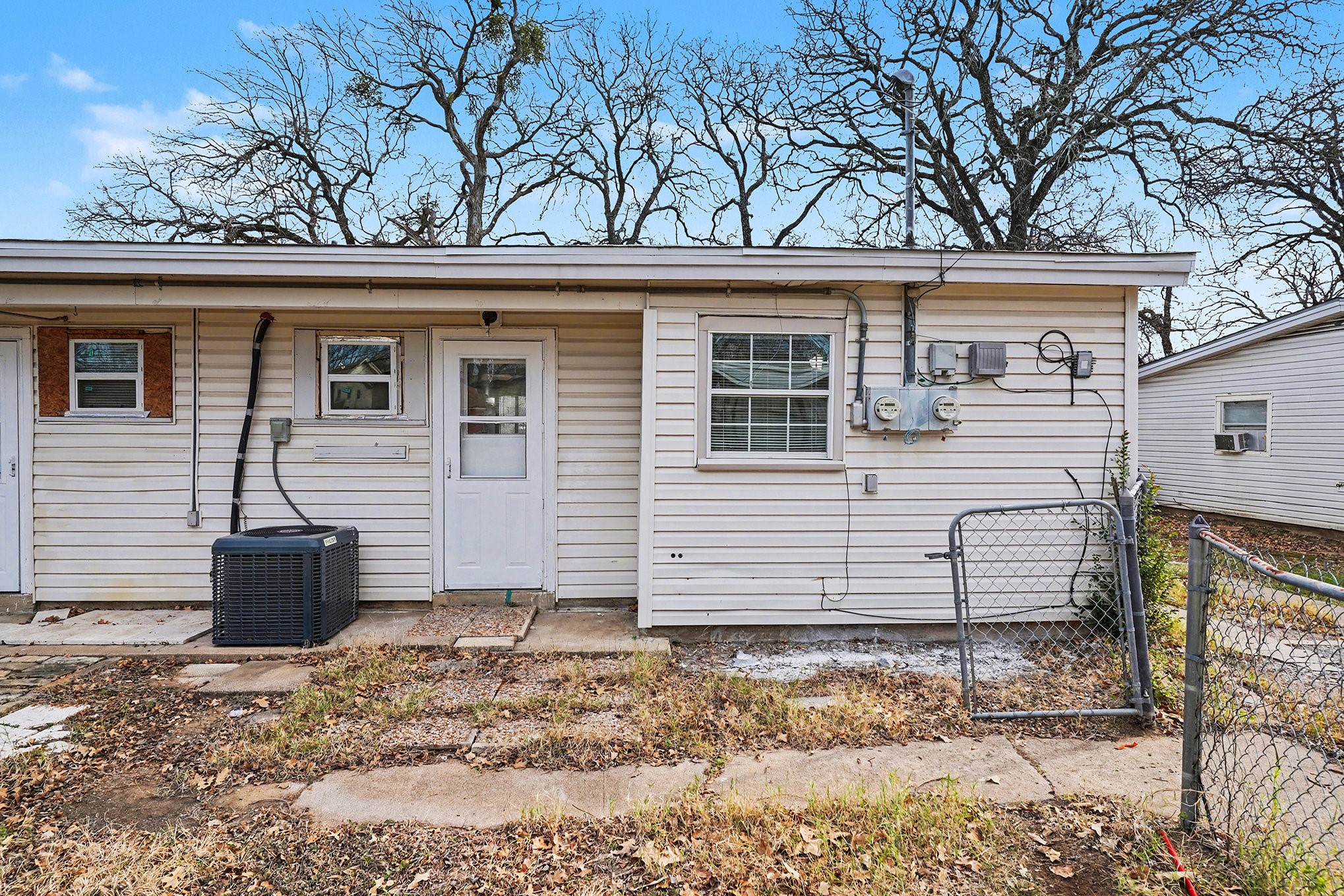 2209 Barbell Lane Fort Worth TX 76111