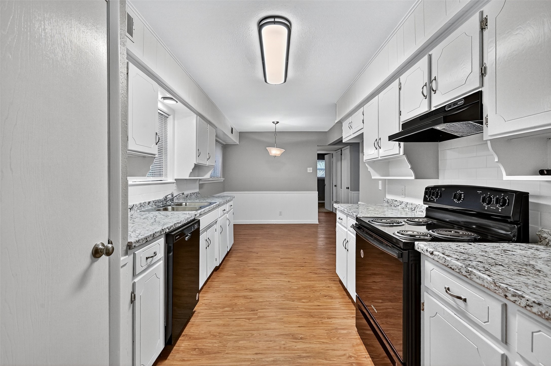 105 E Ford Street Denison TX 75021