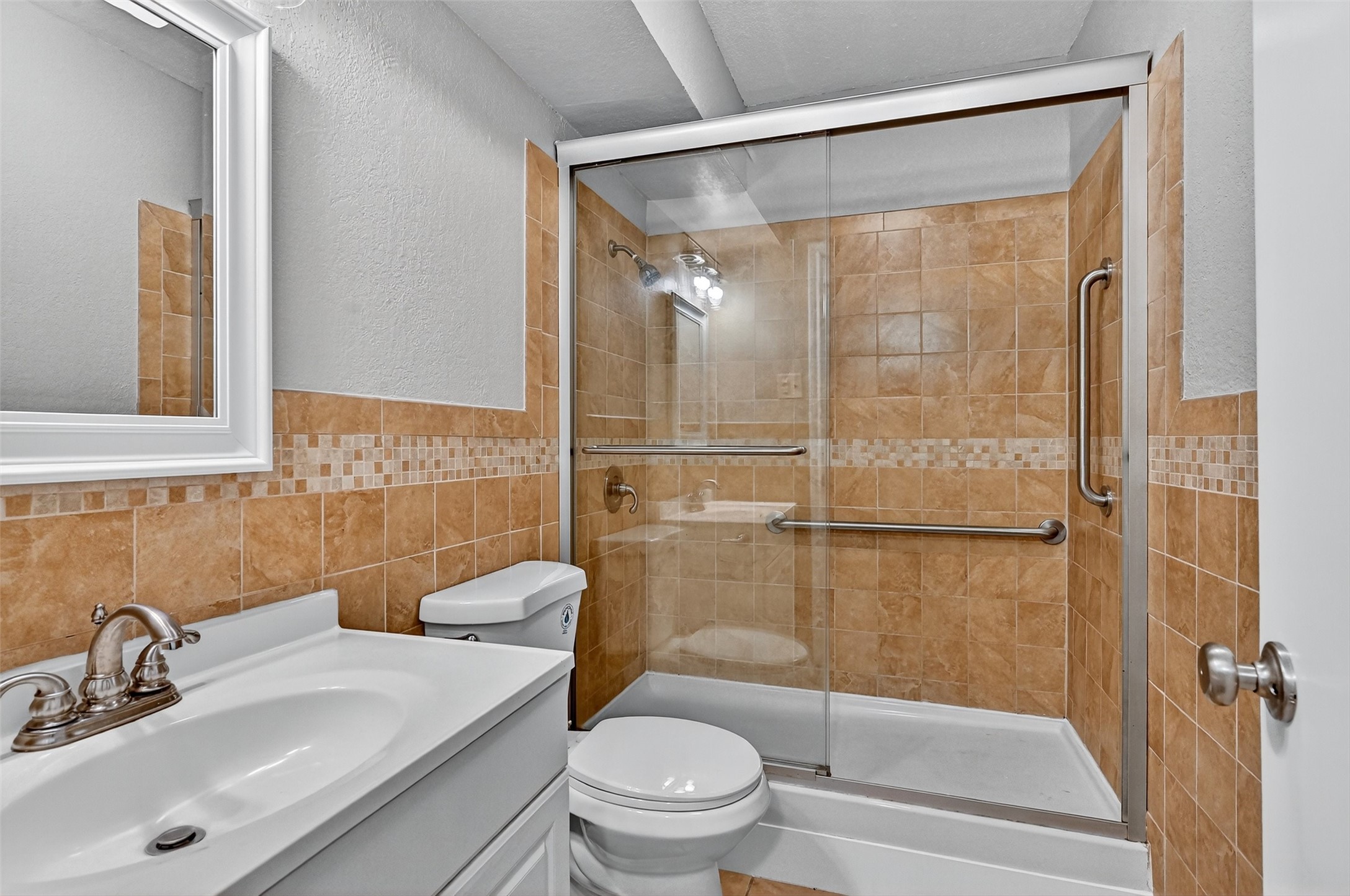 105 E Ford Street Denison TX 75021