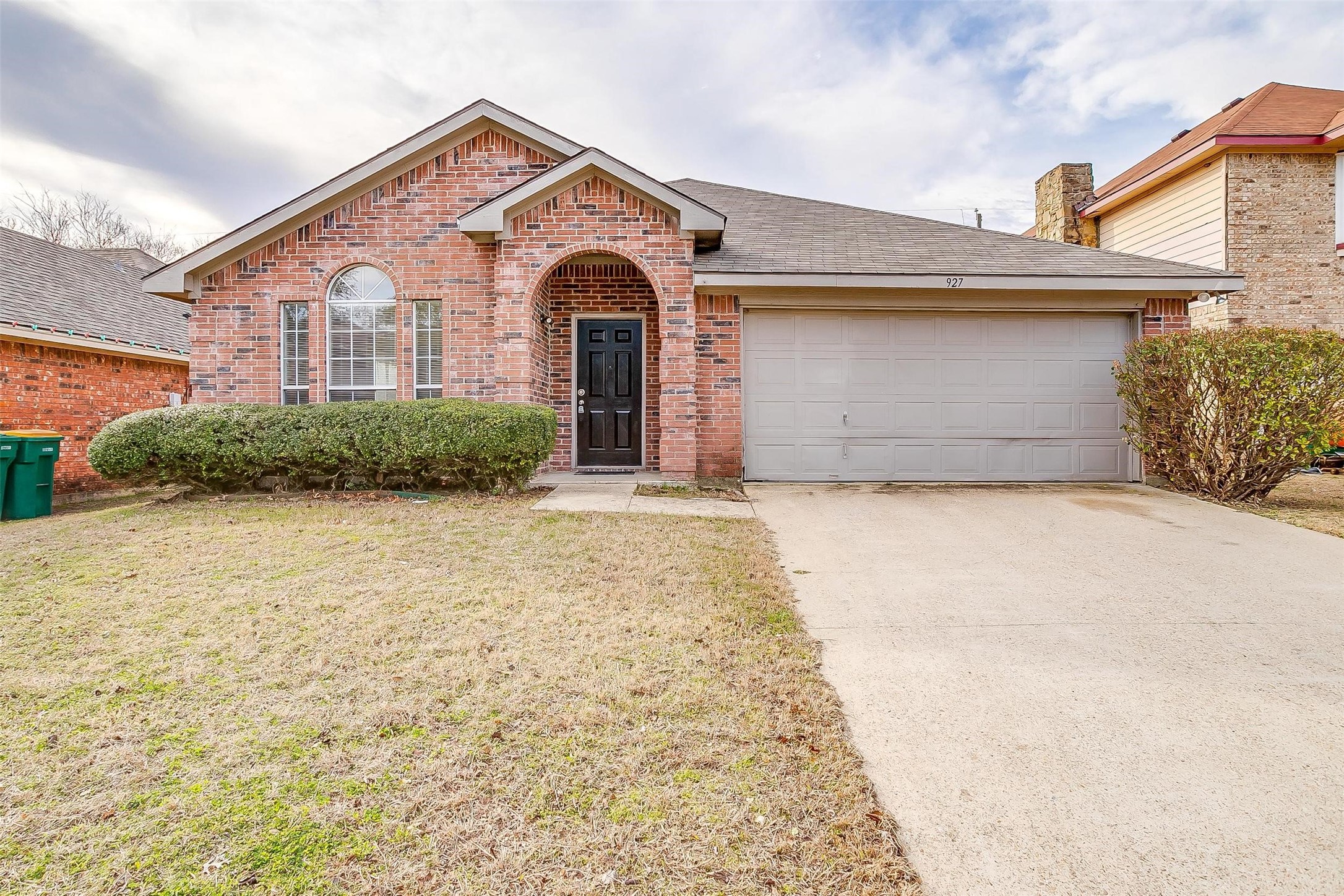 927 Simon Drive Cedar Hill TX 75104