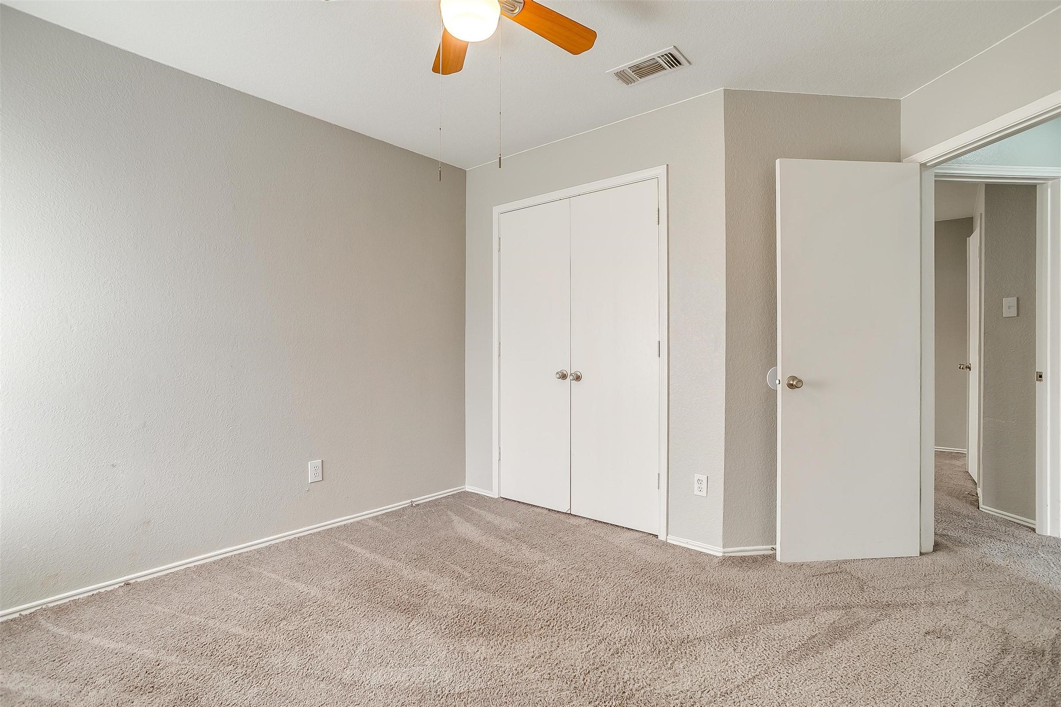 927 Simon Drive Cedar Hill TX 75104