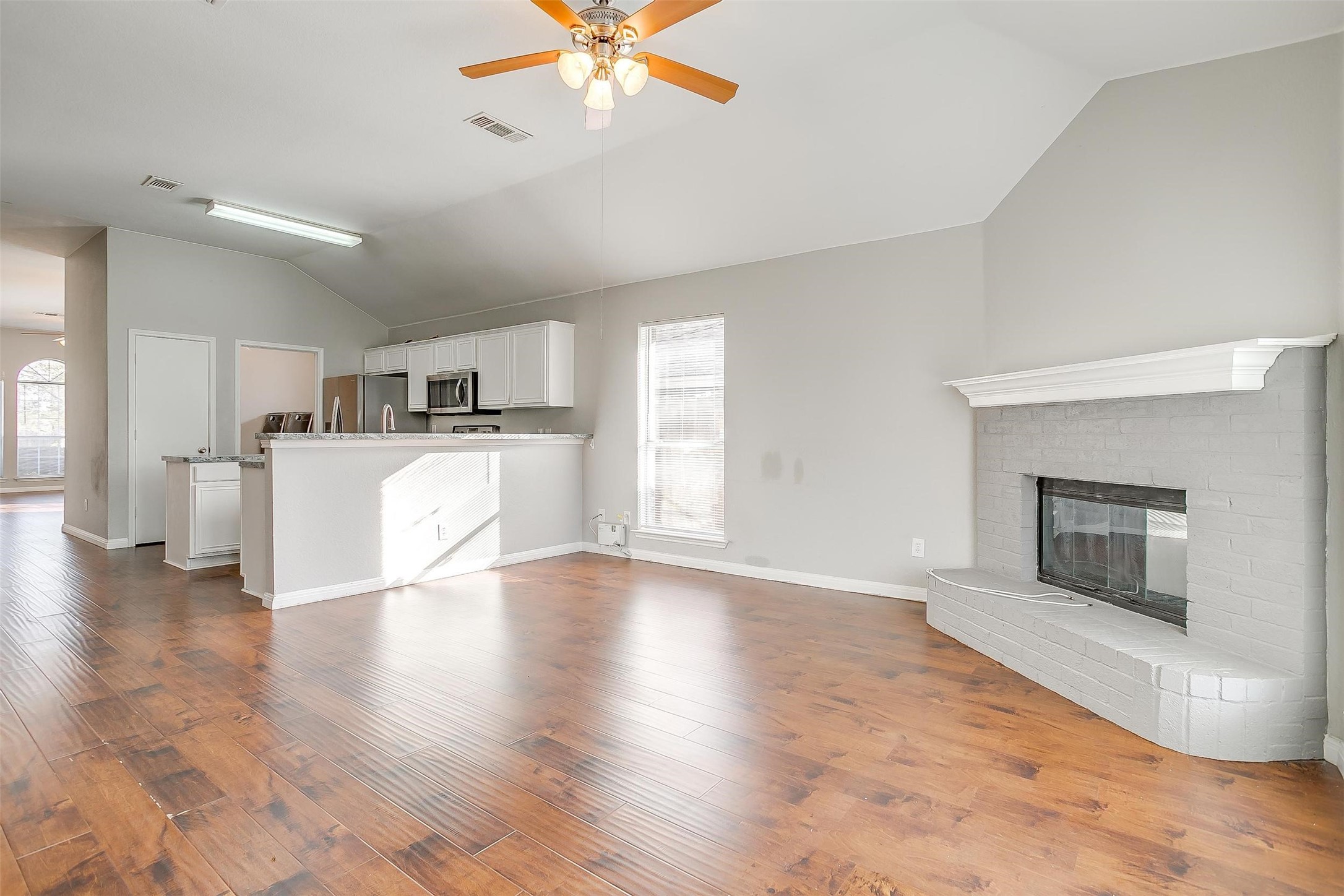 927 Simon Drive Cedar Hill TX 75104