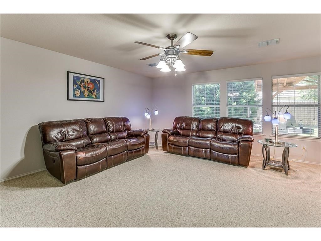 2821 Briargrove Lane Mckinney TX 75071