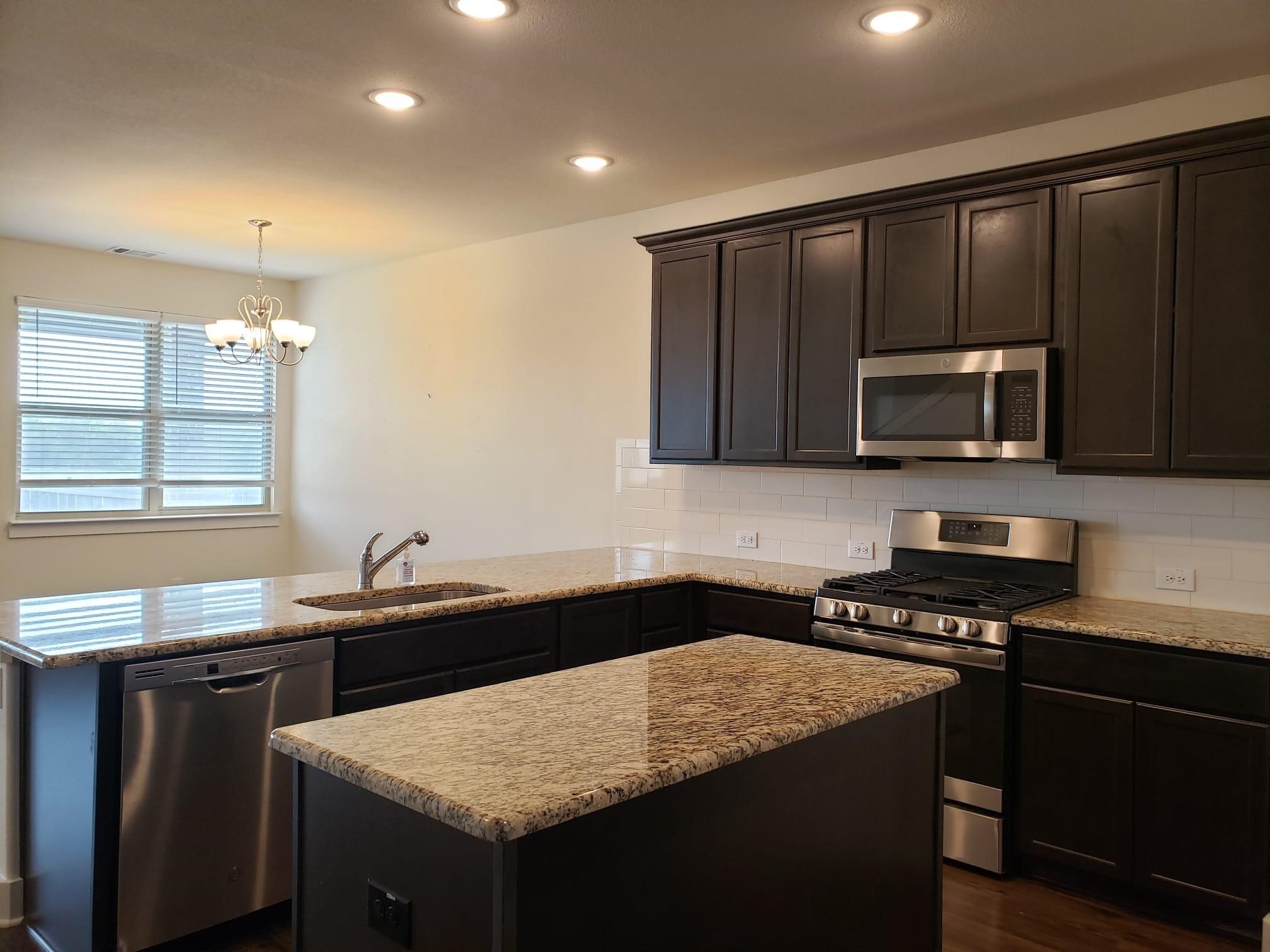 11 Pheasant Run Sanger TX 76266