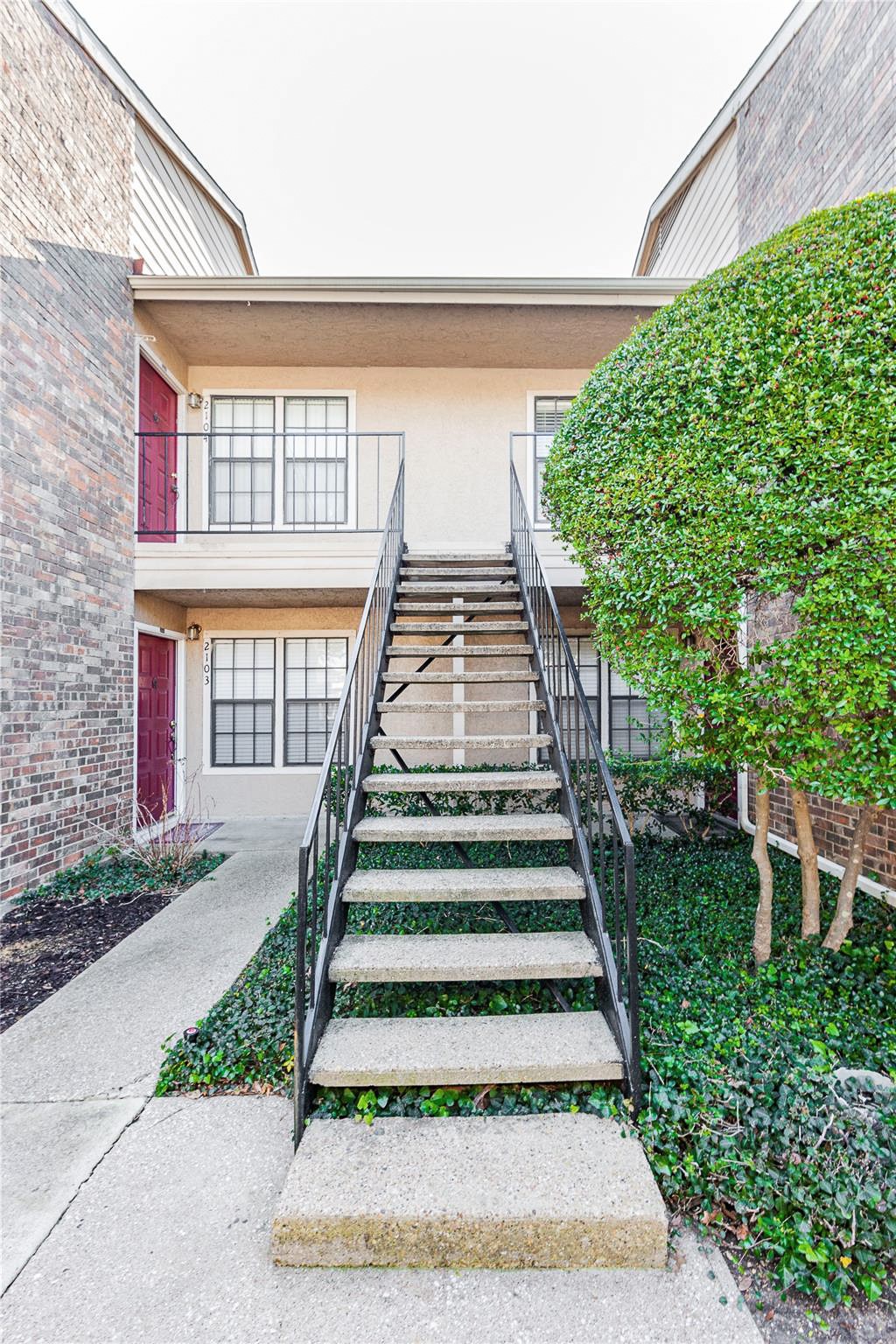 4748 Old Bent Tree Lane Dallas TX 75287