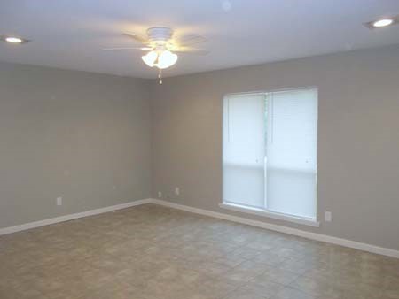 1504 Cardinal Drive Ennis TX 75119