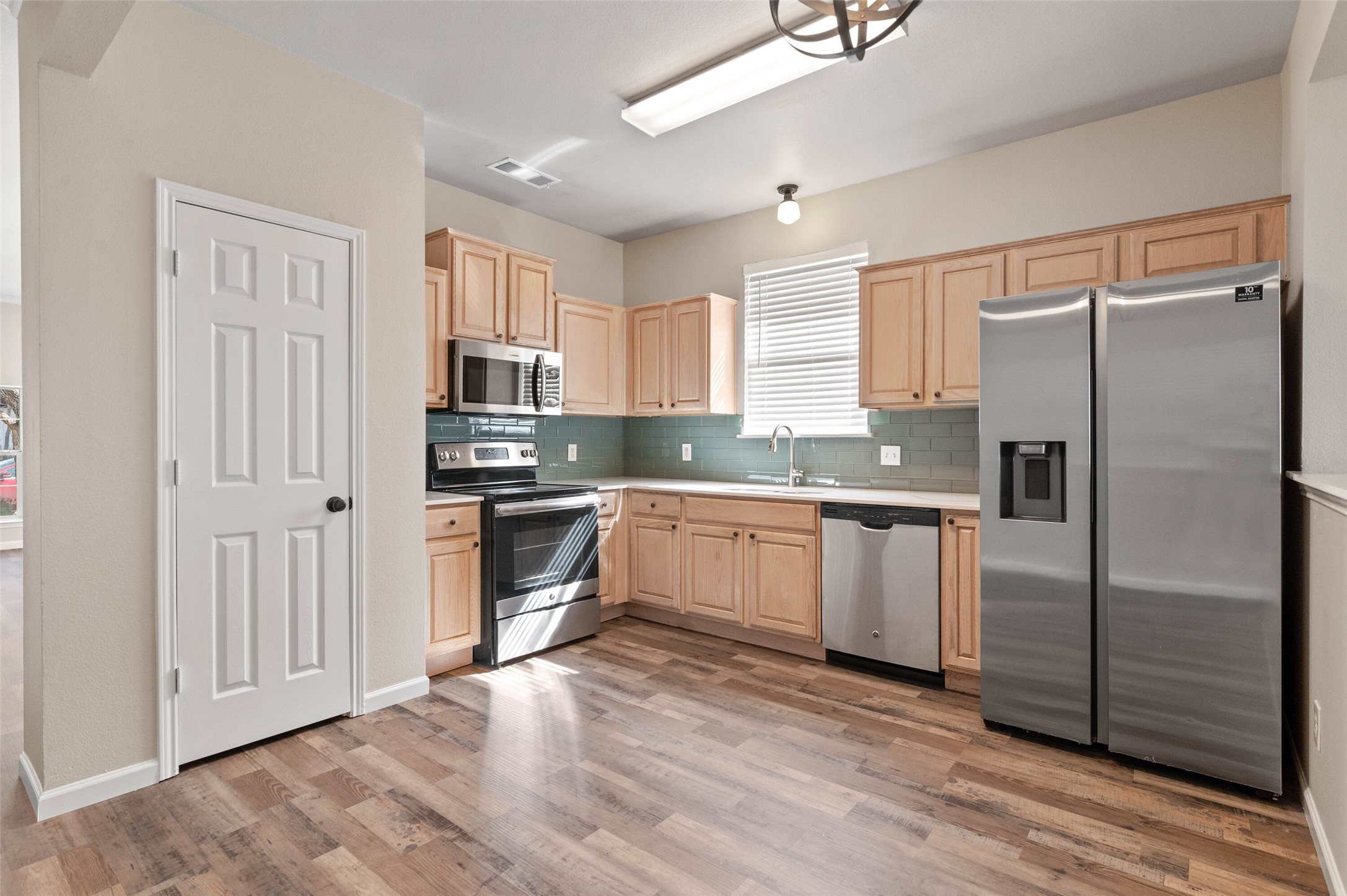 3103 Palos Verdes Drive Corinth TX 76210