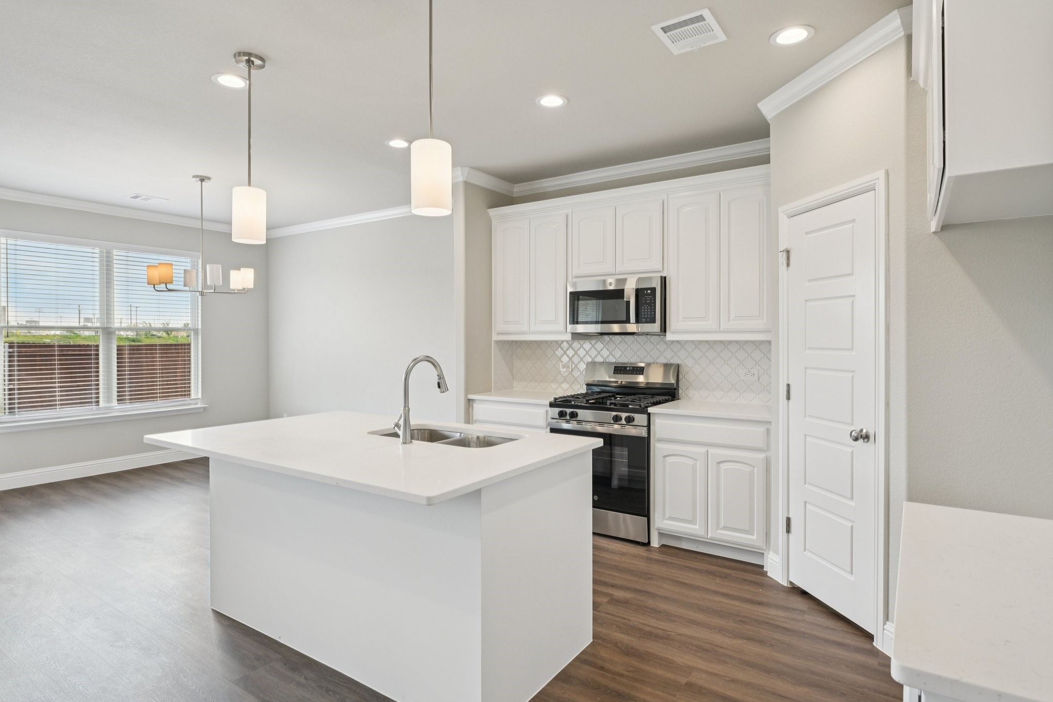 220 Cheyenne Trail Alvarado TX 76009