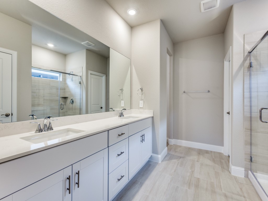 600 Midnight Oak Drive Mckinney TX 75069