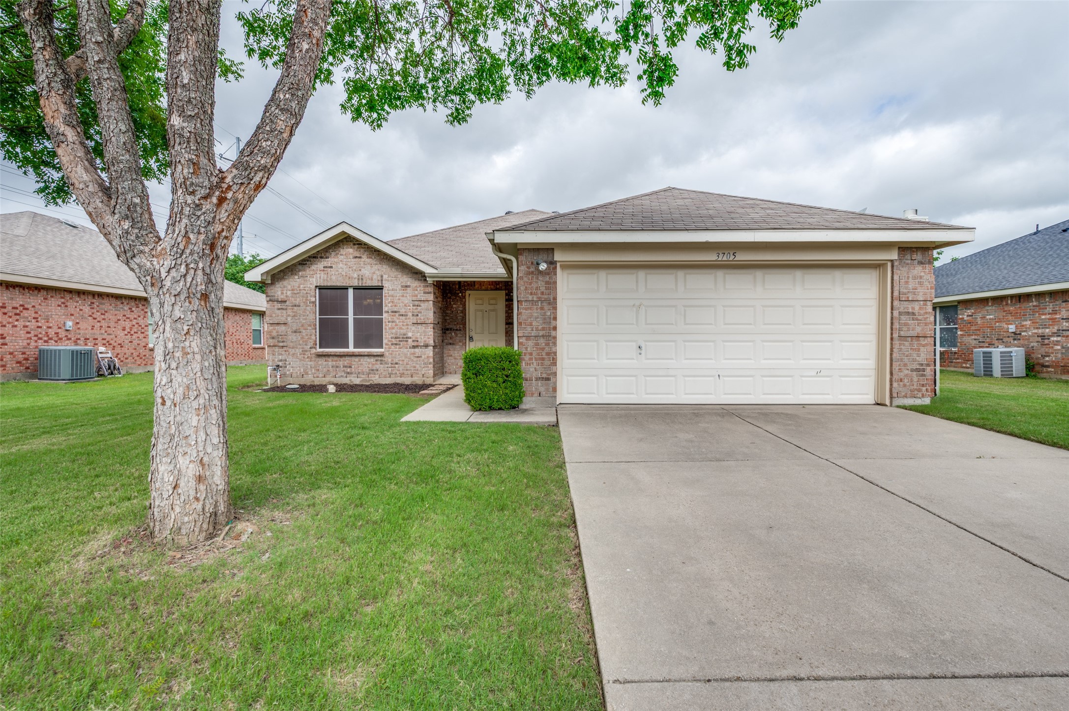 3705 Hermalinda Drive Denton TX 76207