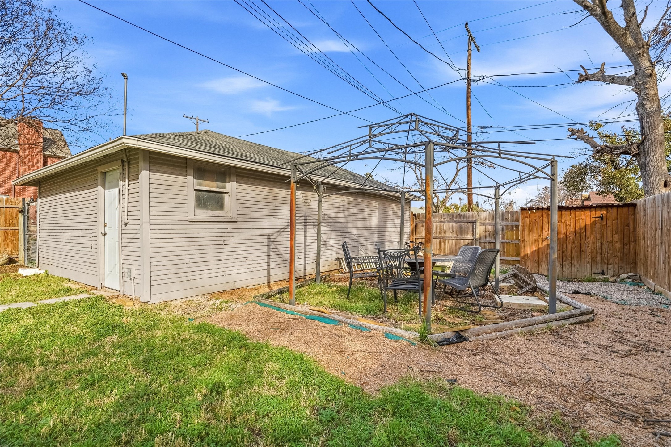 3830 W 6th Street Fort Worth TX 76107
