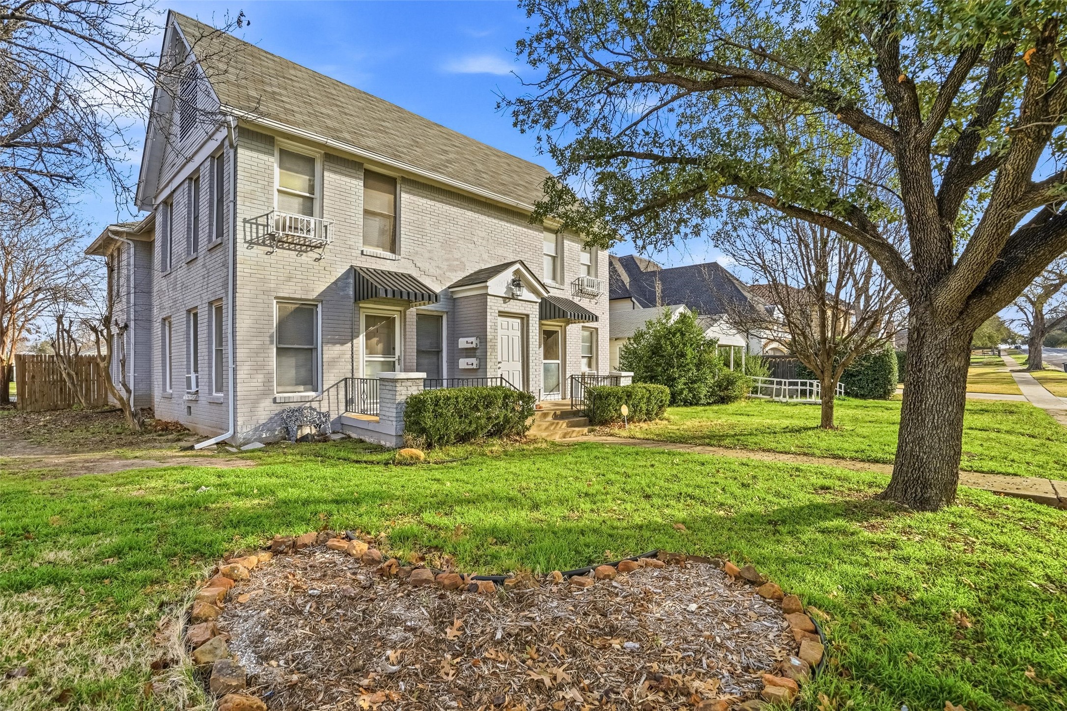 3830 W 6th Street Fort Worth TX 76107