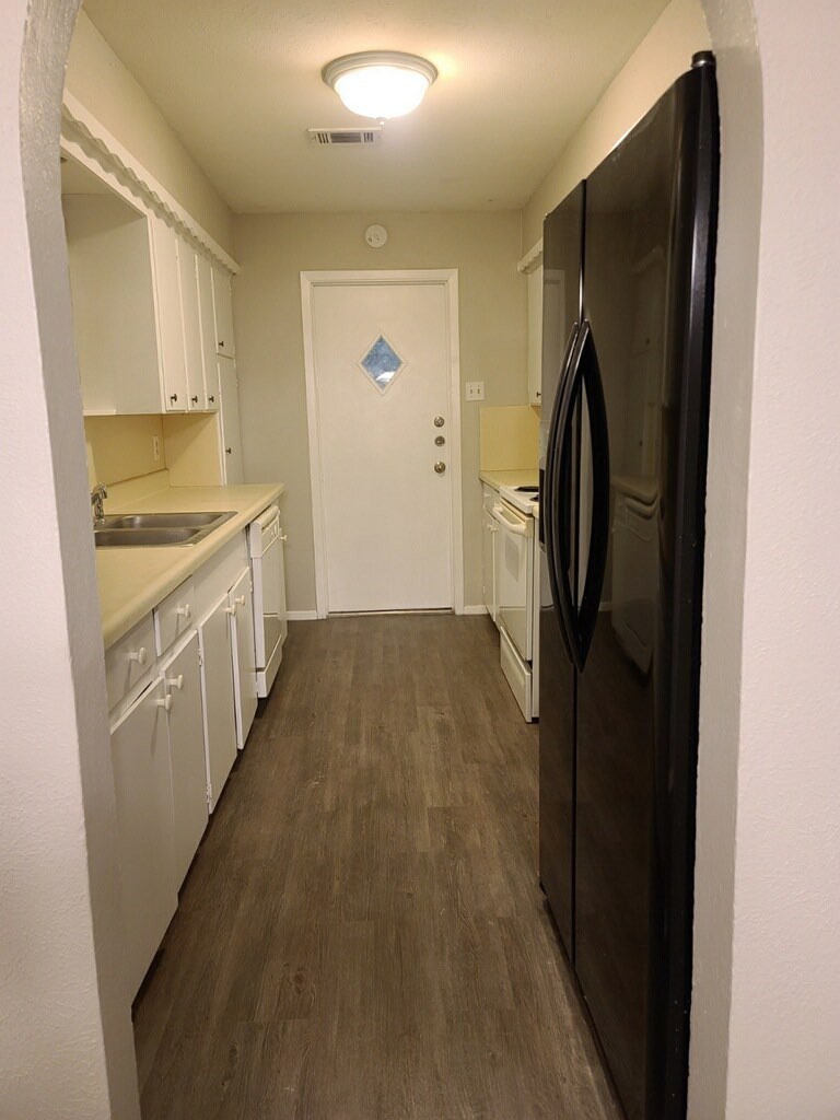 2410 Woodoak Court Irving TX 75060