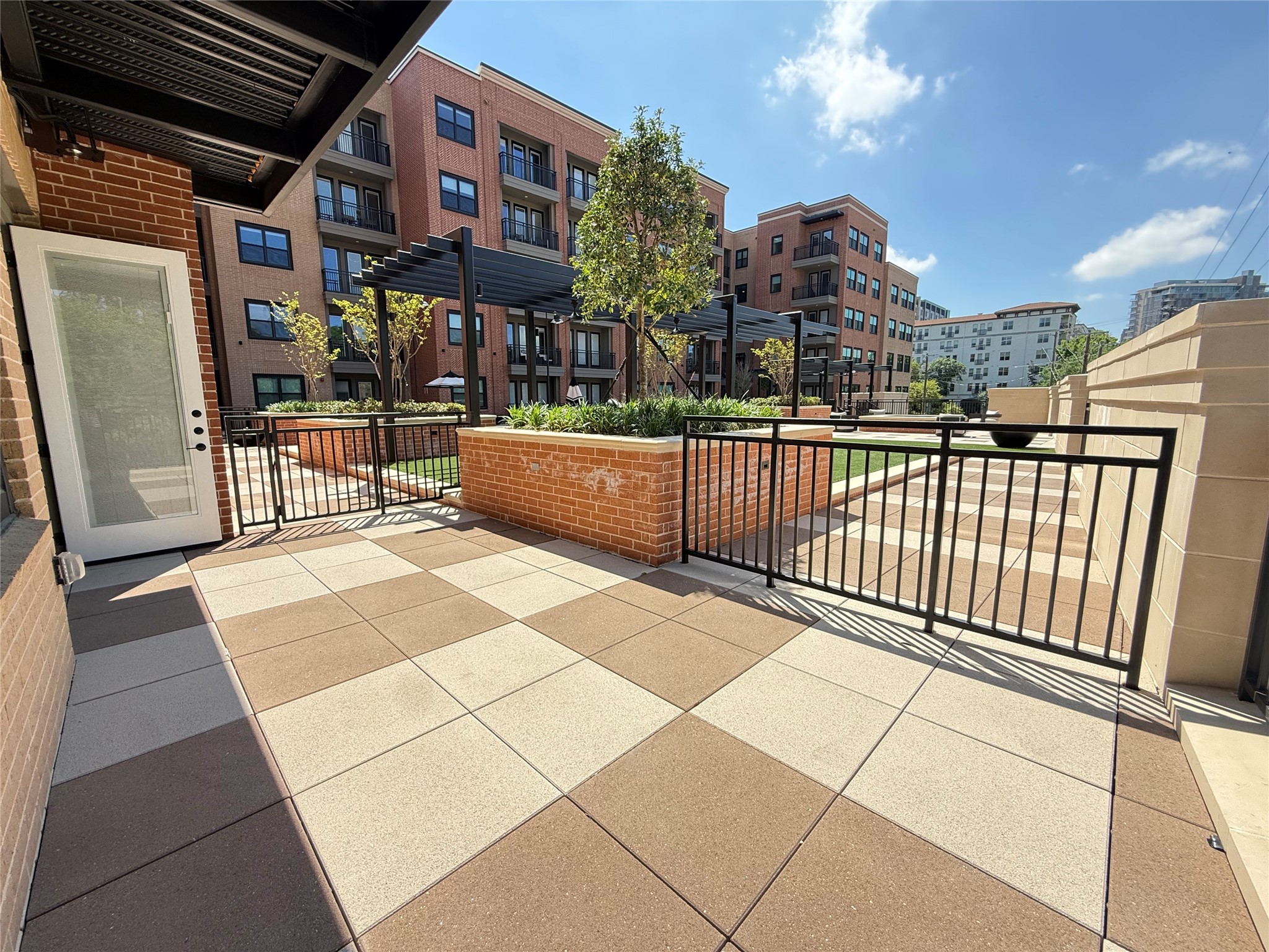 3255 Carlisle Street Dallas TX 75204