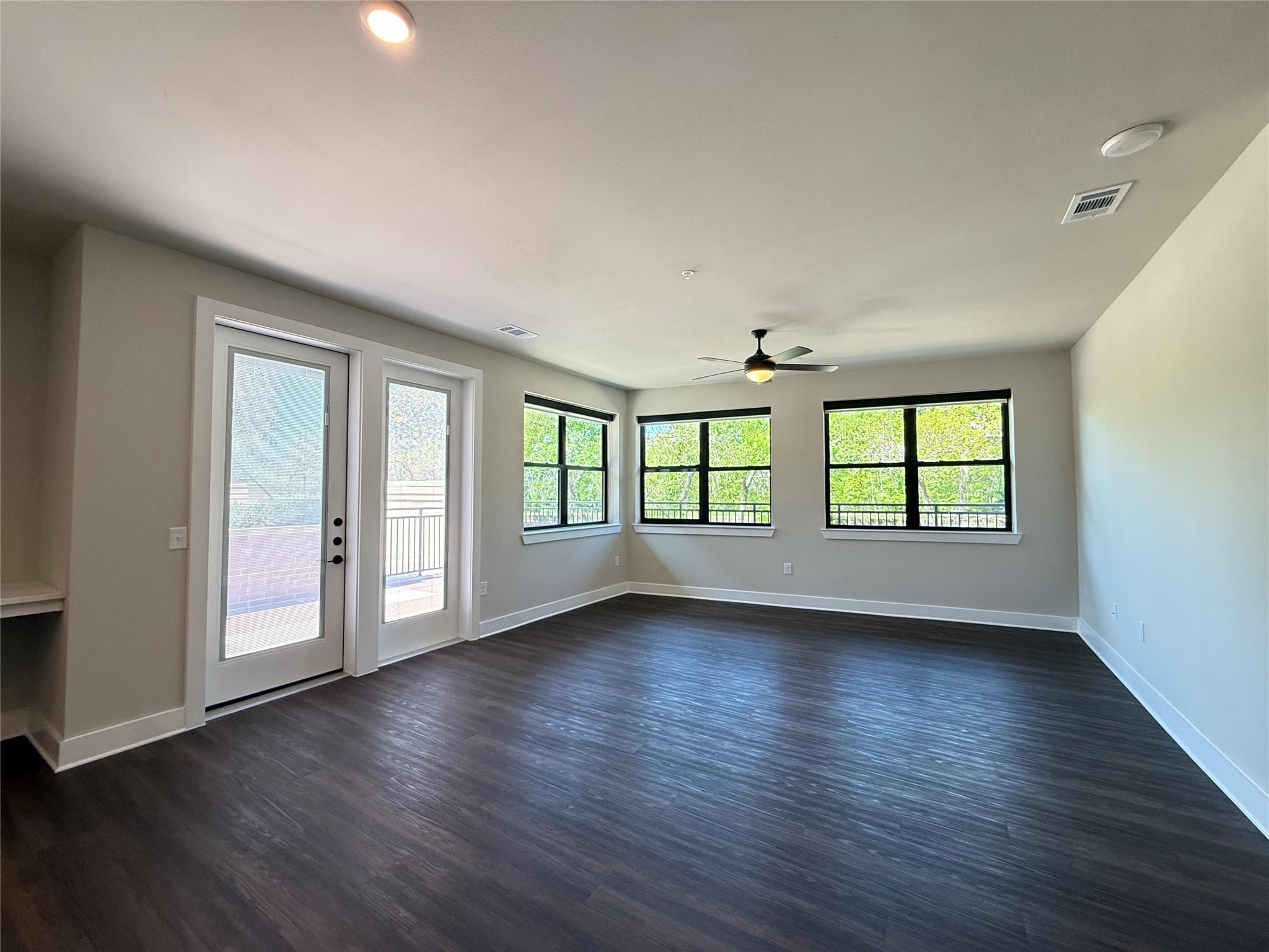3255 Carlisle Street Dallas TX 75204