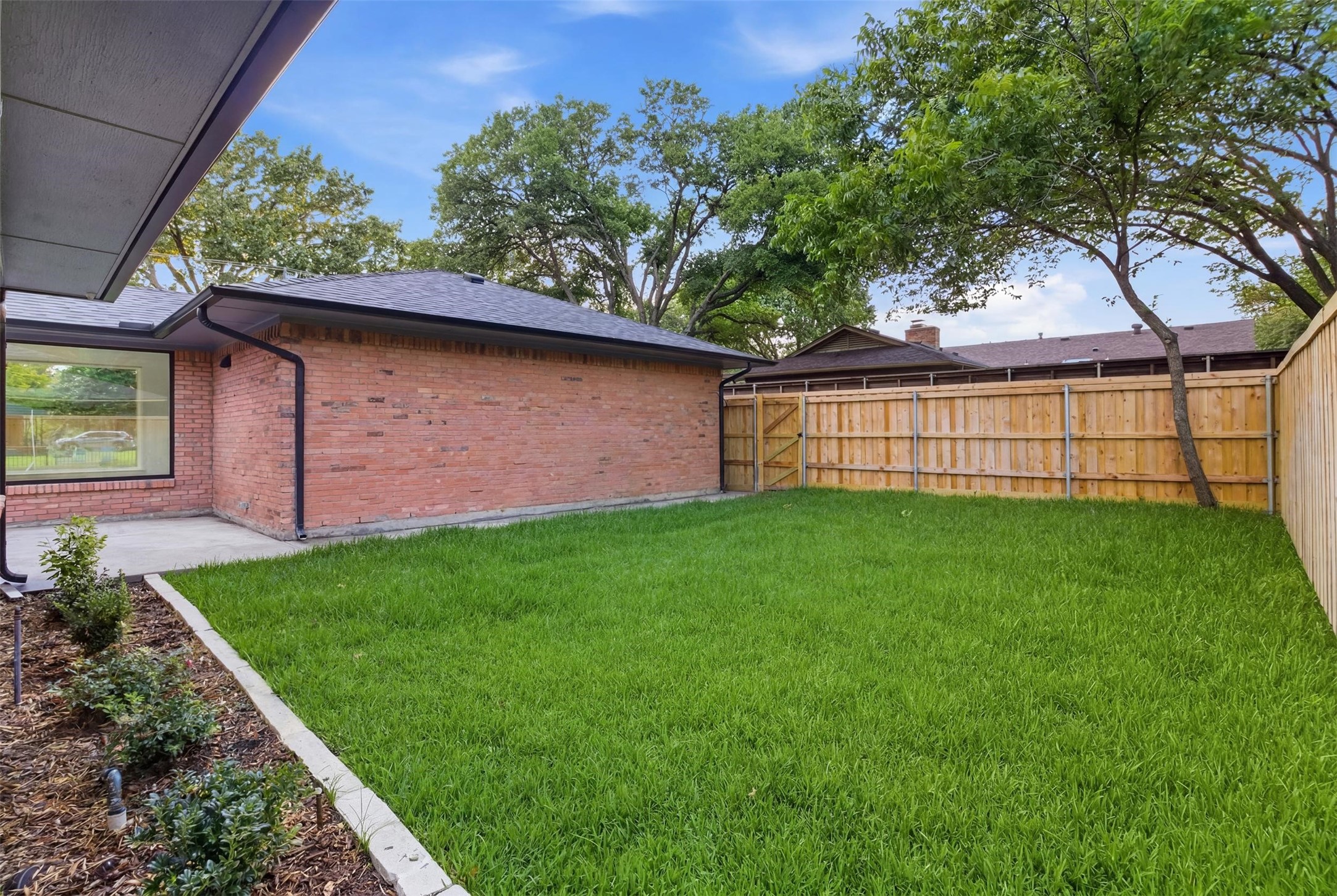 1905 Province Lane Dallas TX 75228