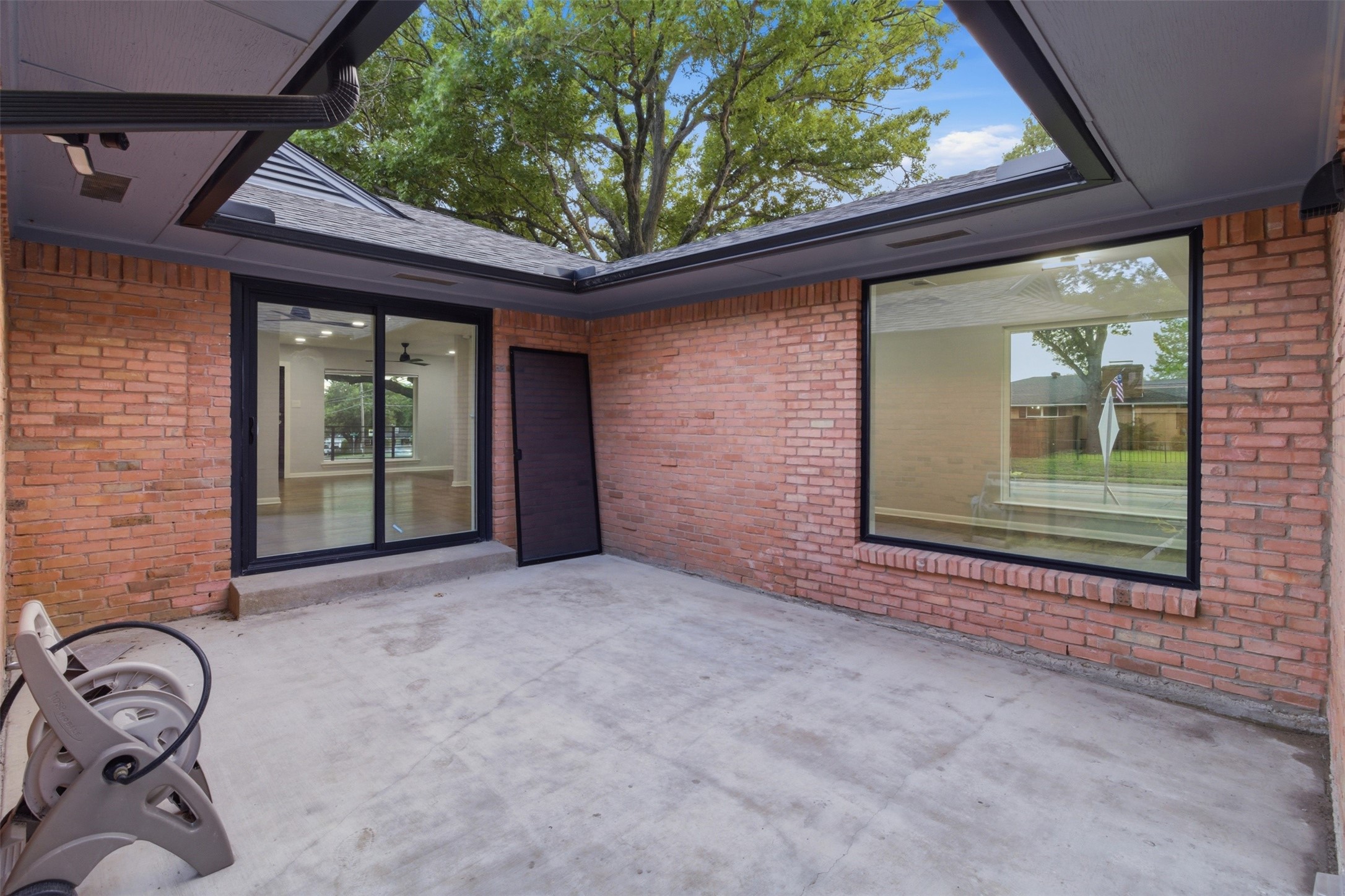 1905 Province Lane Dallas TX 75228