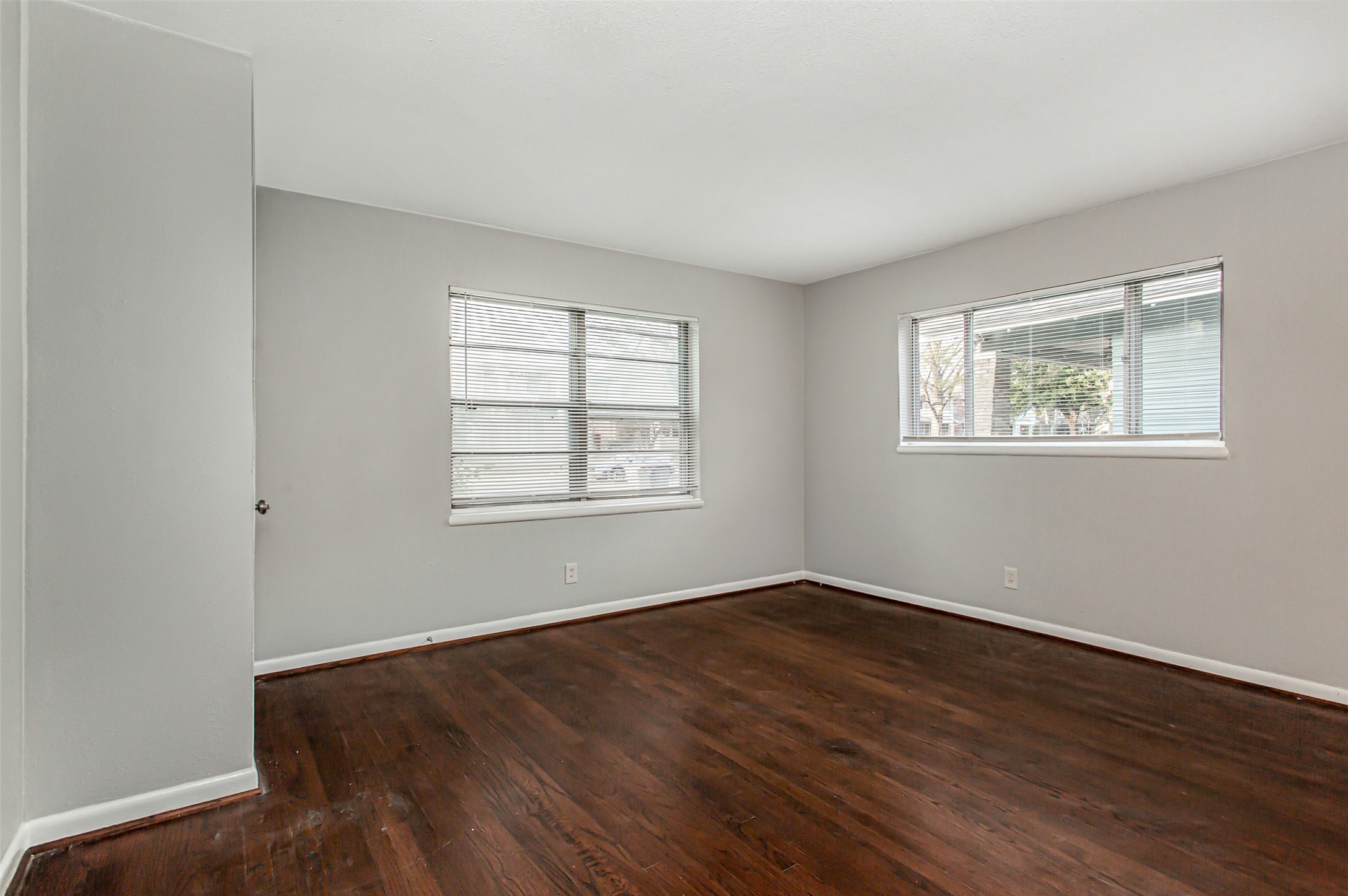 4916 Worth Street Dallas TX 75214