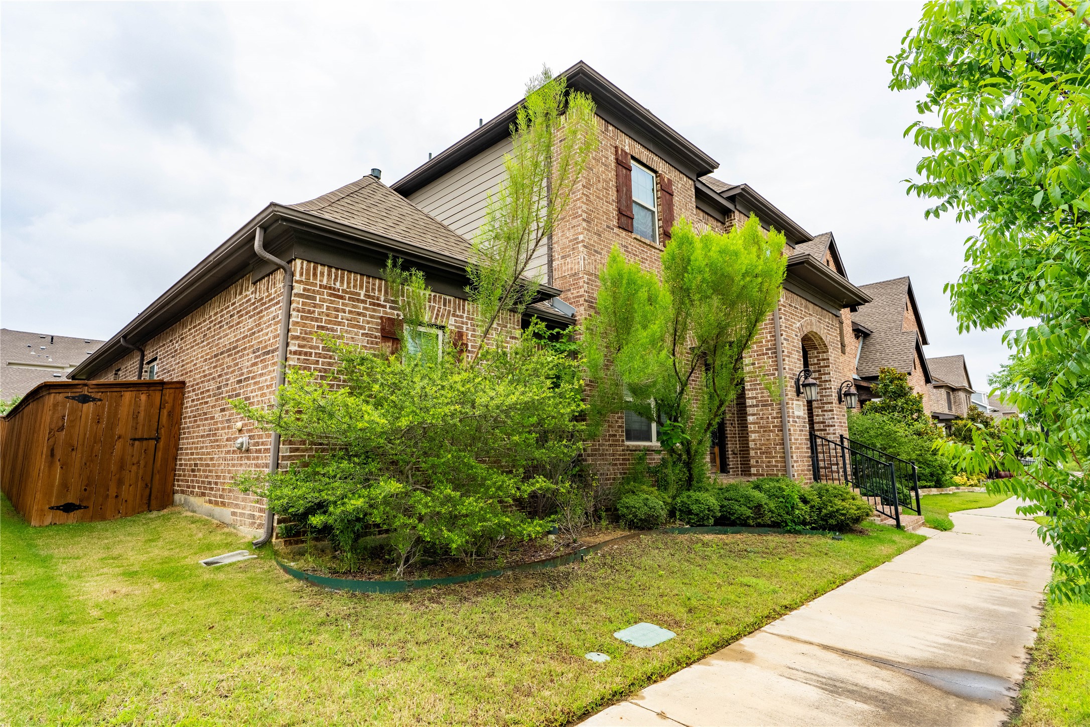 1113 Peacock Boulevard Carrollton TX 75007