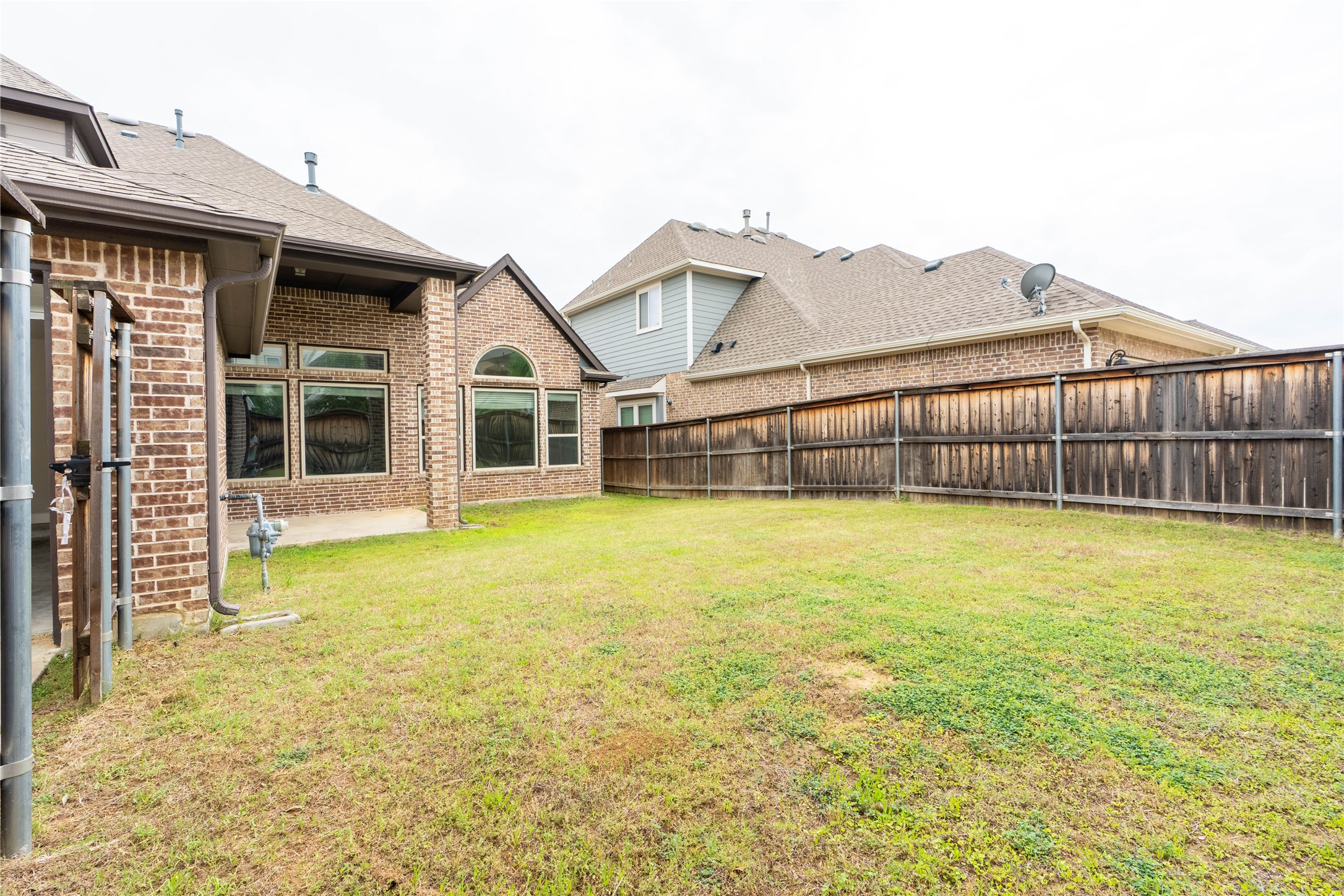 1113 Peacock Boulevard Carrollton TX 75007