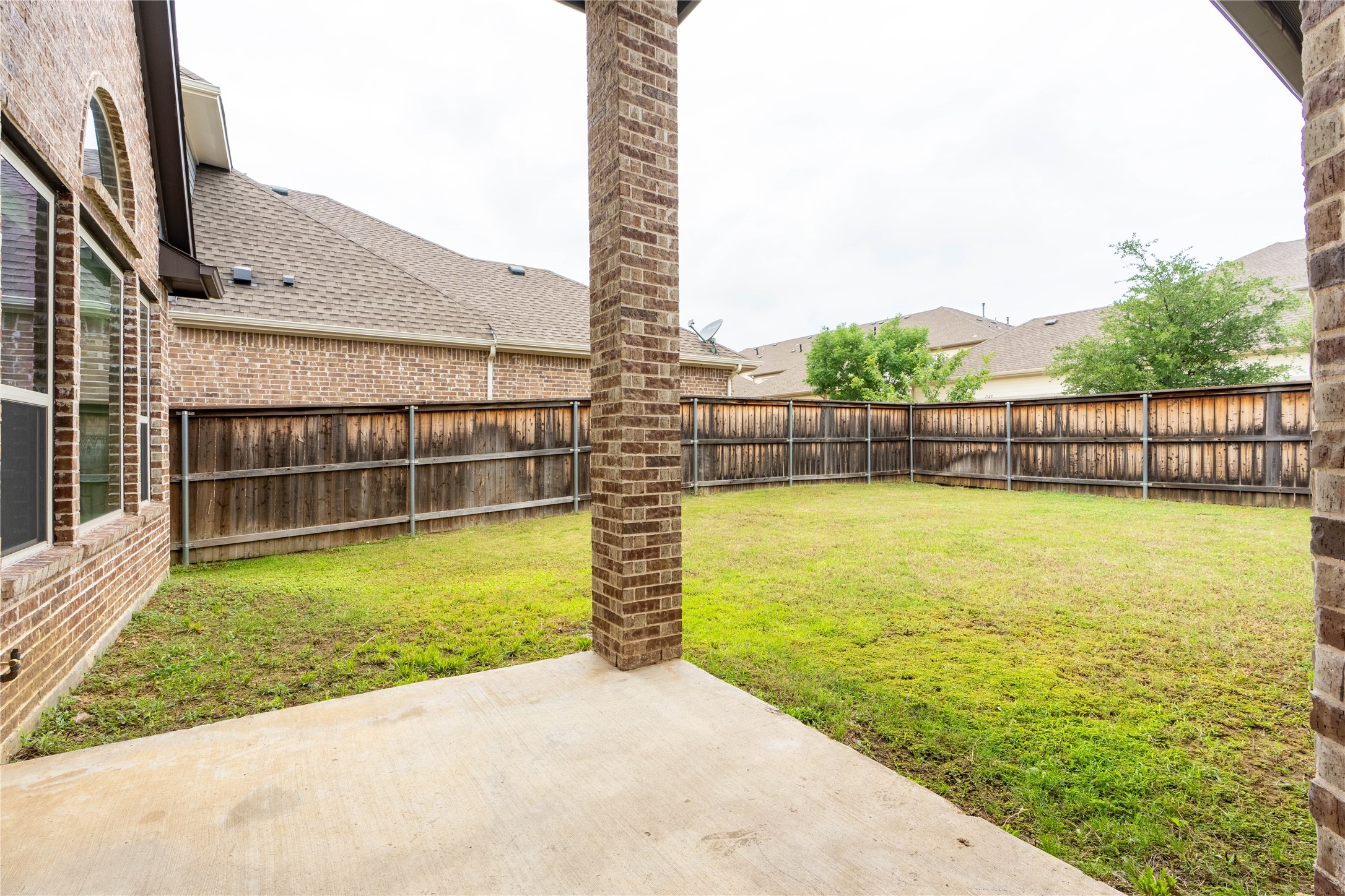 1113 Peacock Boulevard Carrollton TX 75007