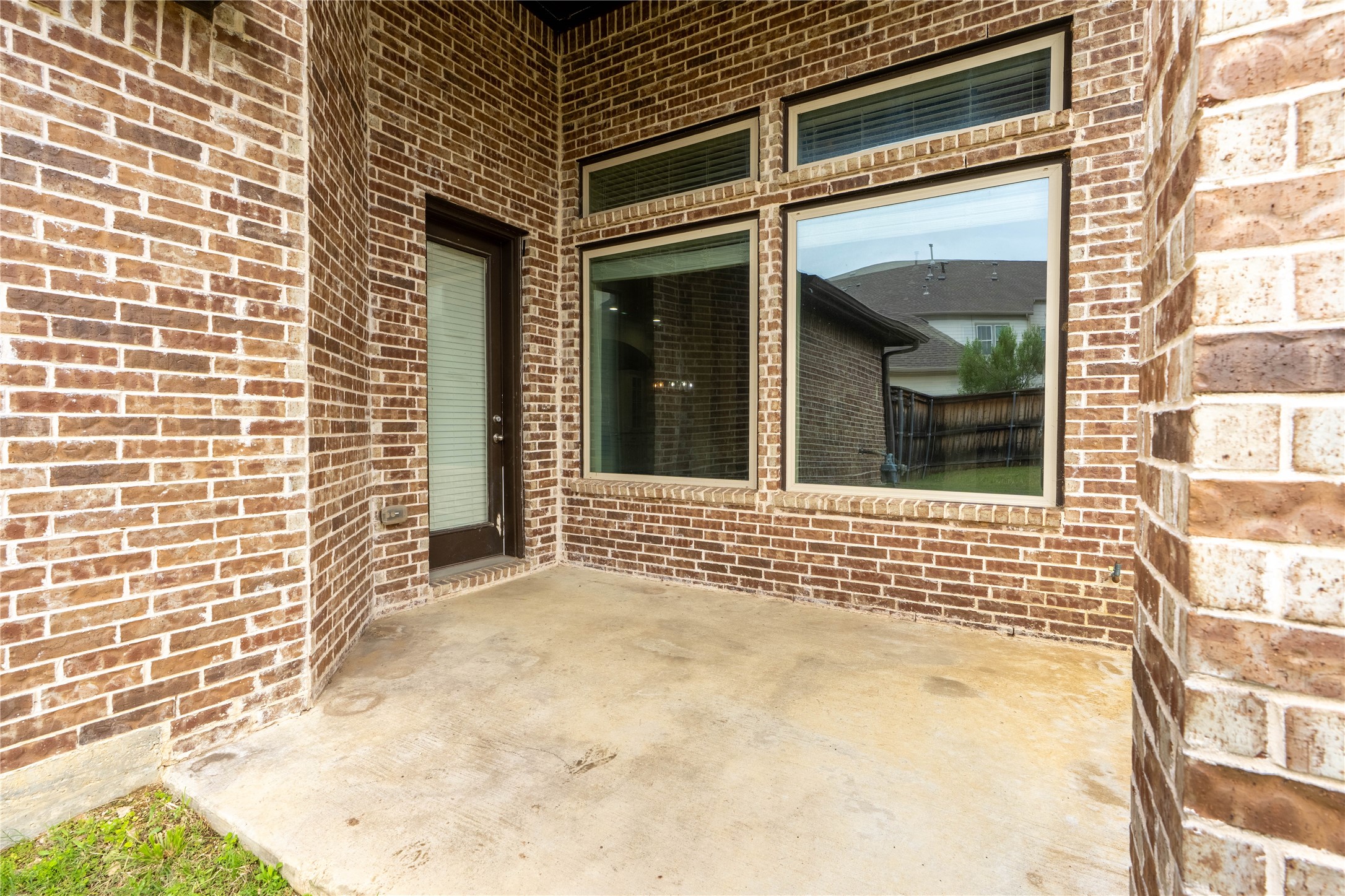 1113 Peacock Boulevard Carrollton TX 75007