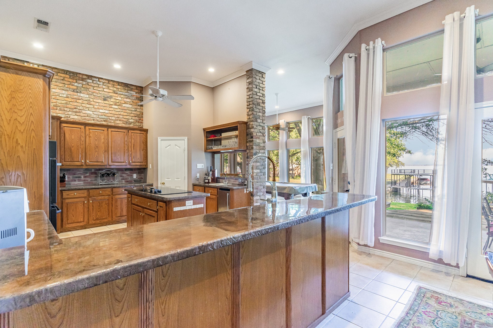 355 Beachside Drive Trinidad TX 75163