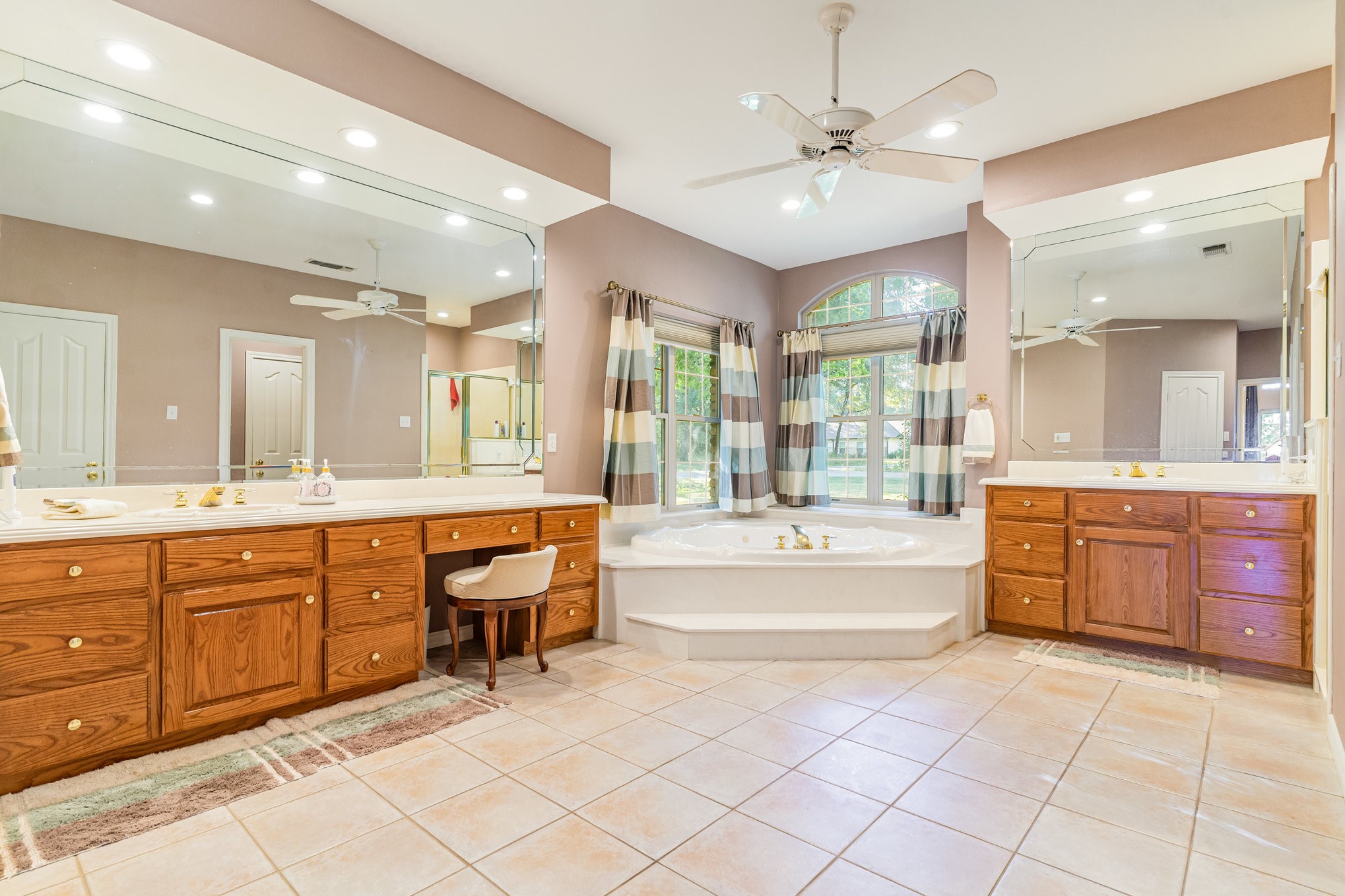 355 Beachside Drive Trinidad TX 75163