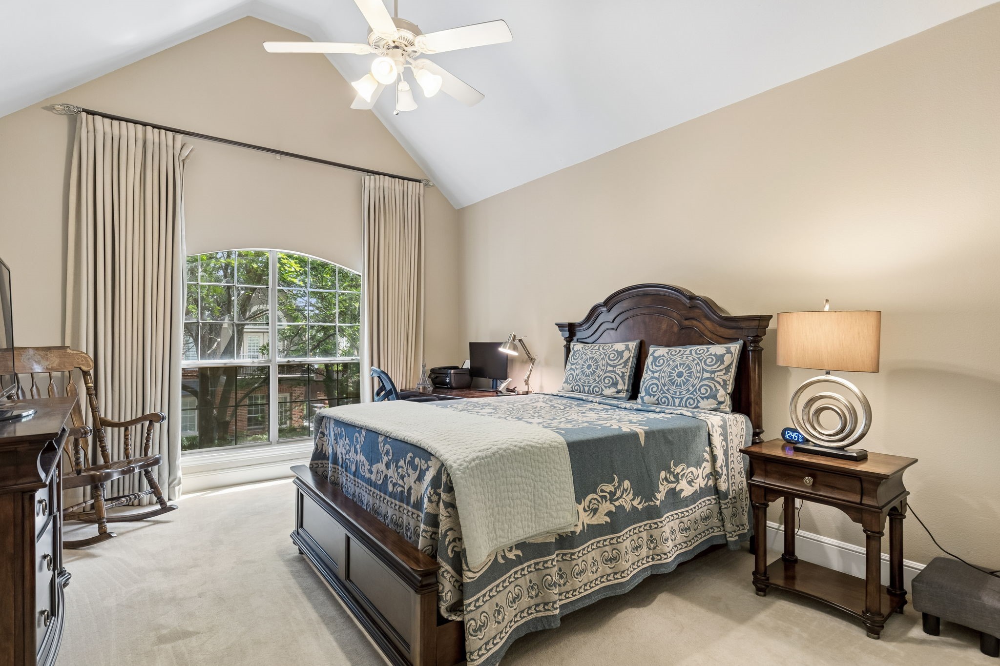 4147 Towne Green Circle Addison TX 75001