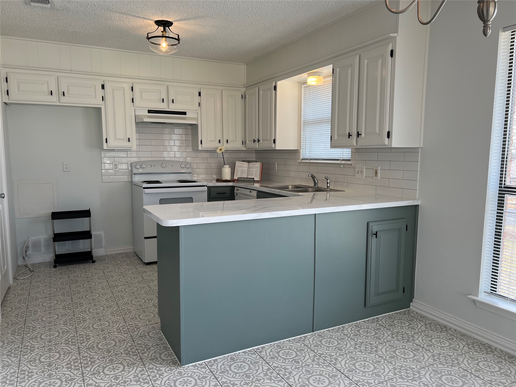 202 S Sendero Drive Decatur TX 76234