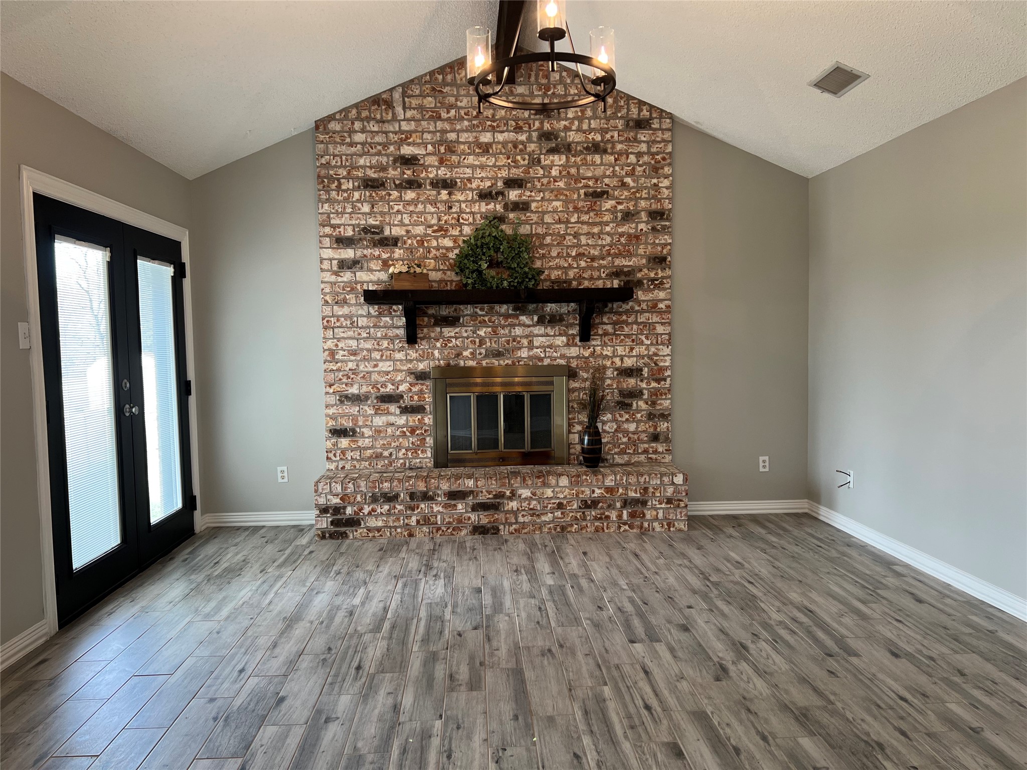 202 S Sendero Drive Decatur TX 76234