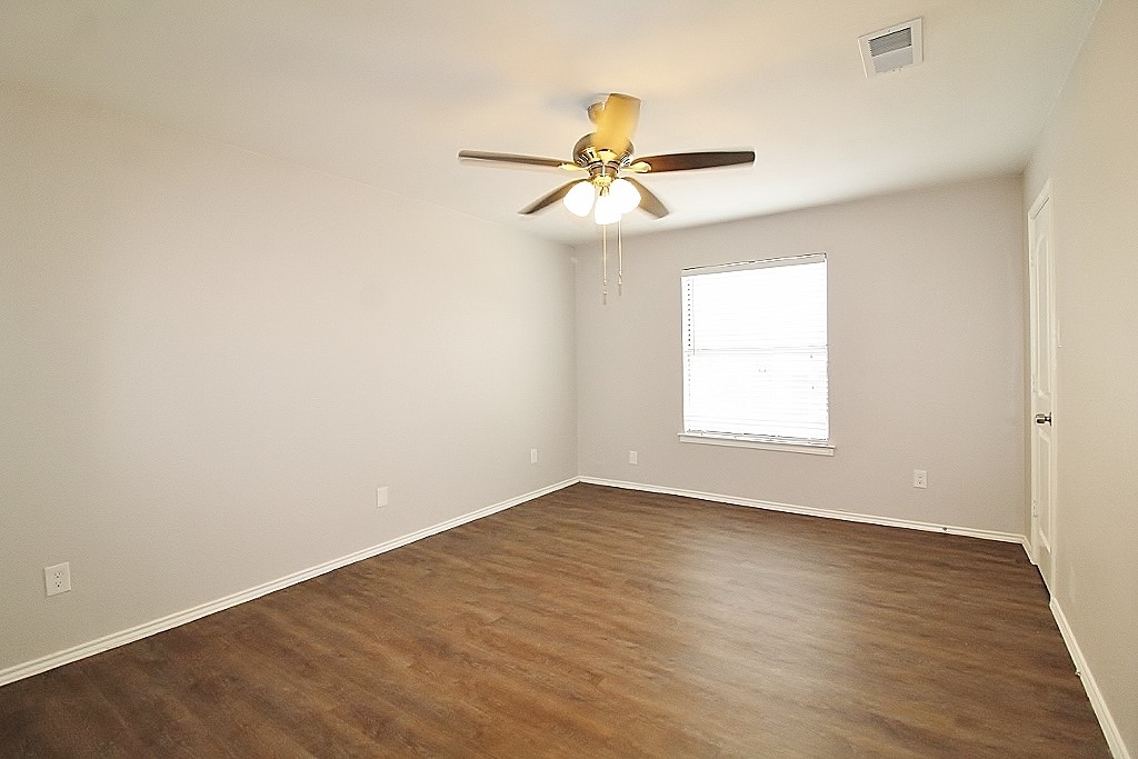 6620 S Creek Drive Fort Worth TX 76133
